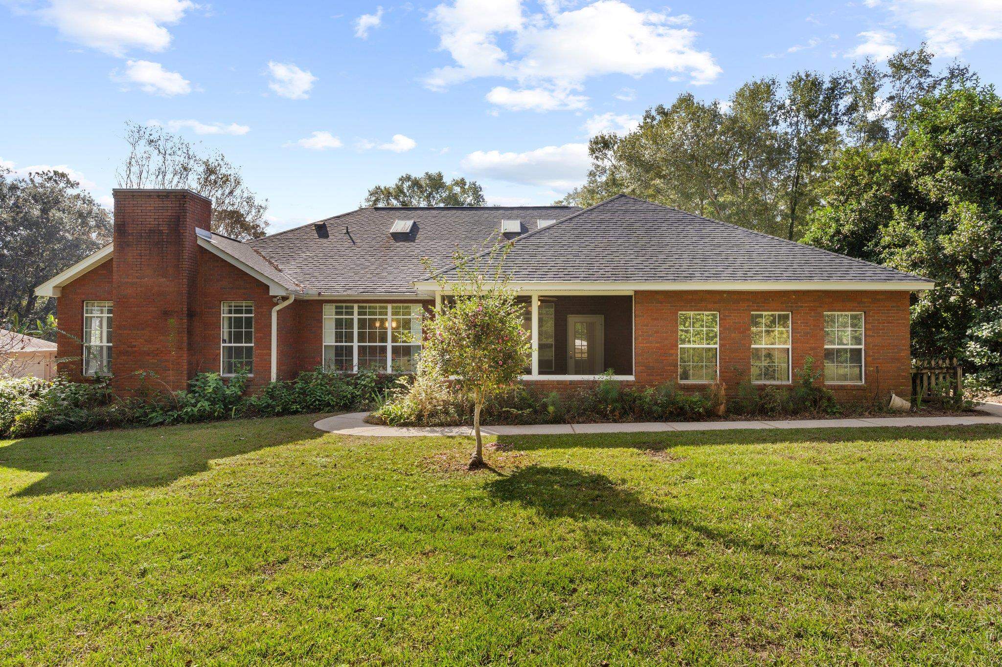 2916 Quail Rise Court