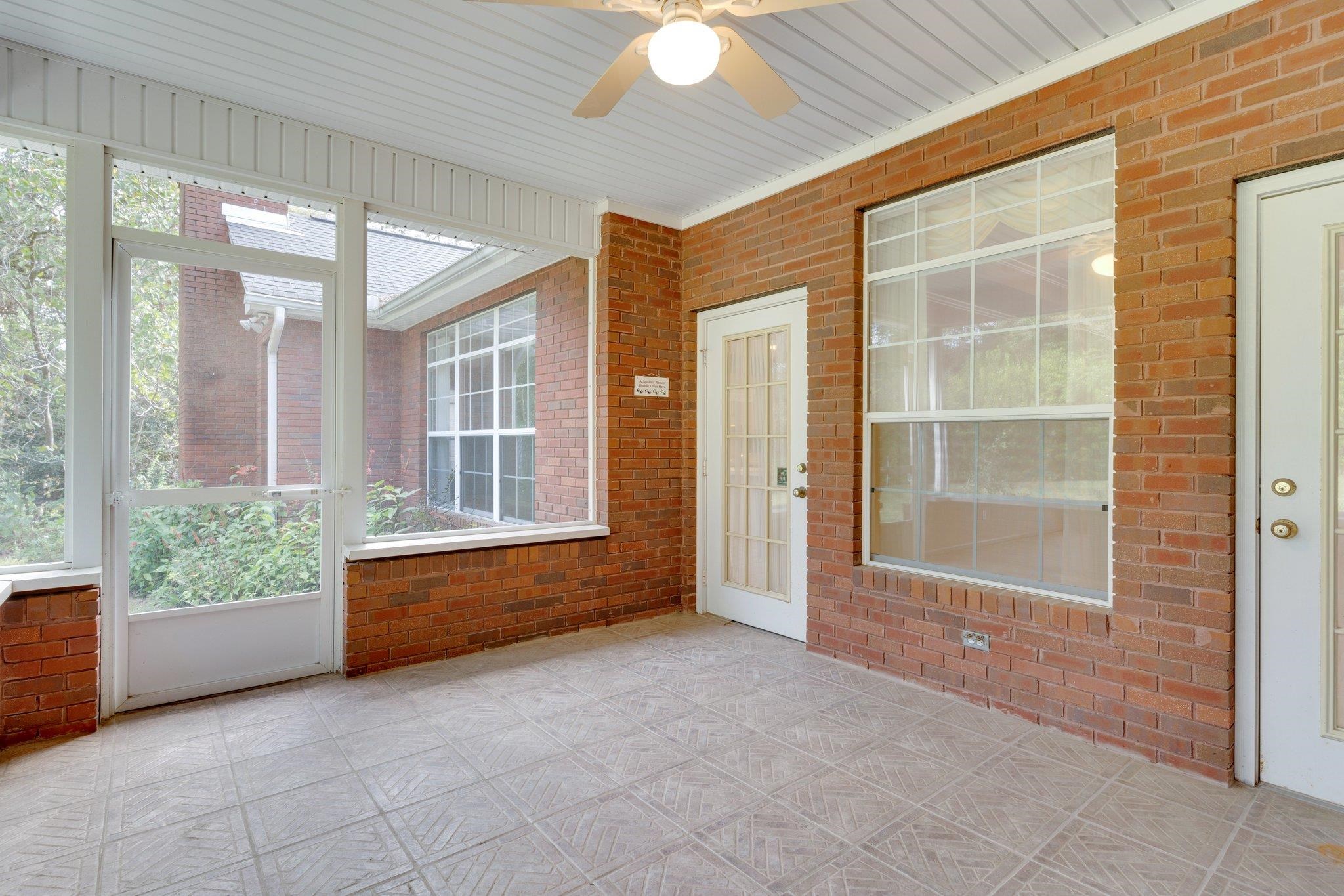 2916 Quail Rise Court