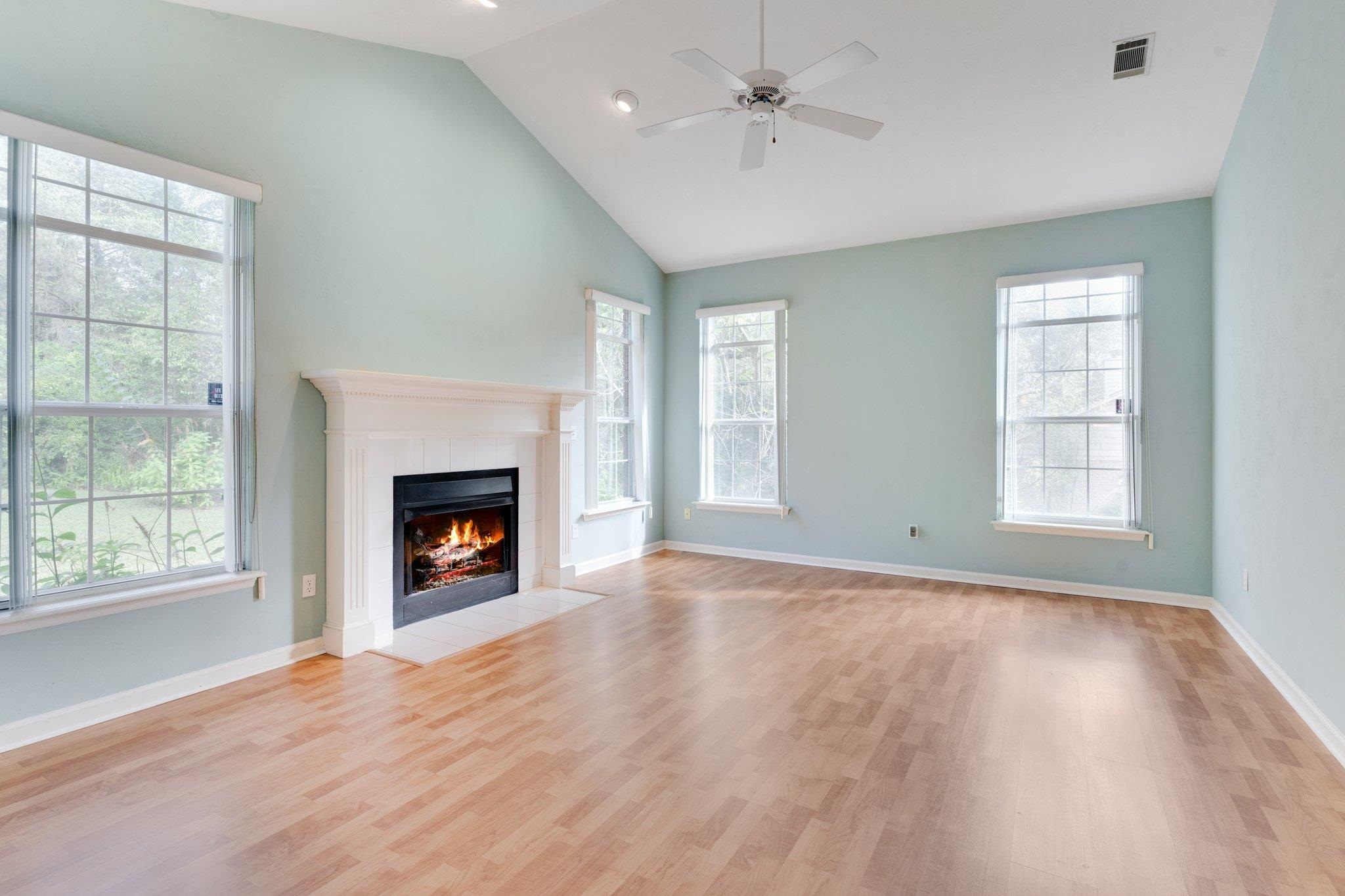2916 Quail Rise Court