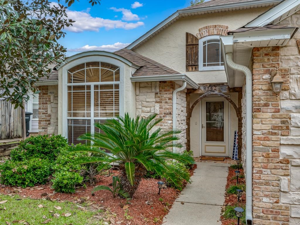 4890 Planters Ridge Drive
