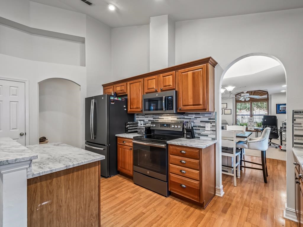 4890 Planters Ridge Drive