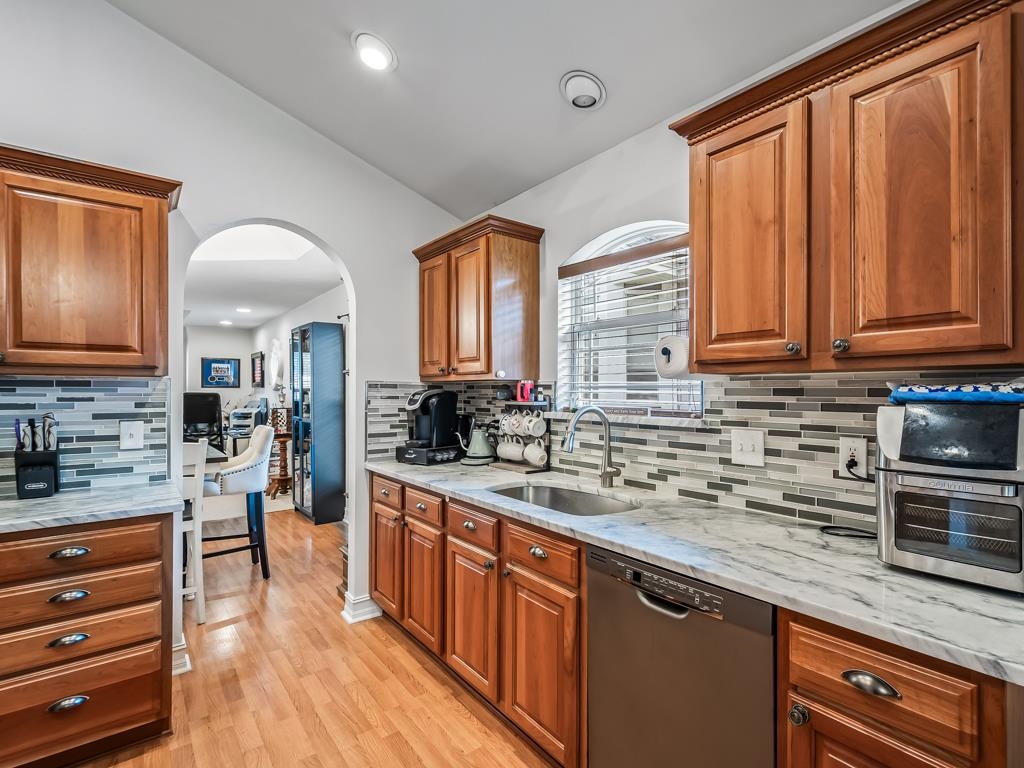 4890 Planters Ridge Drive
