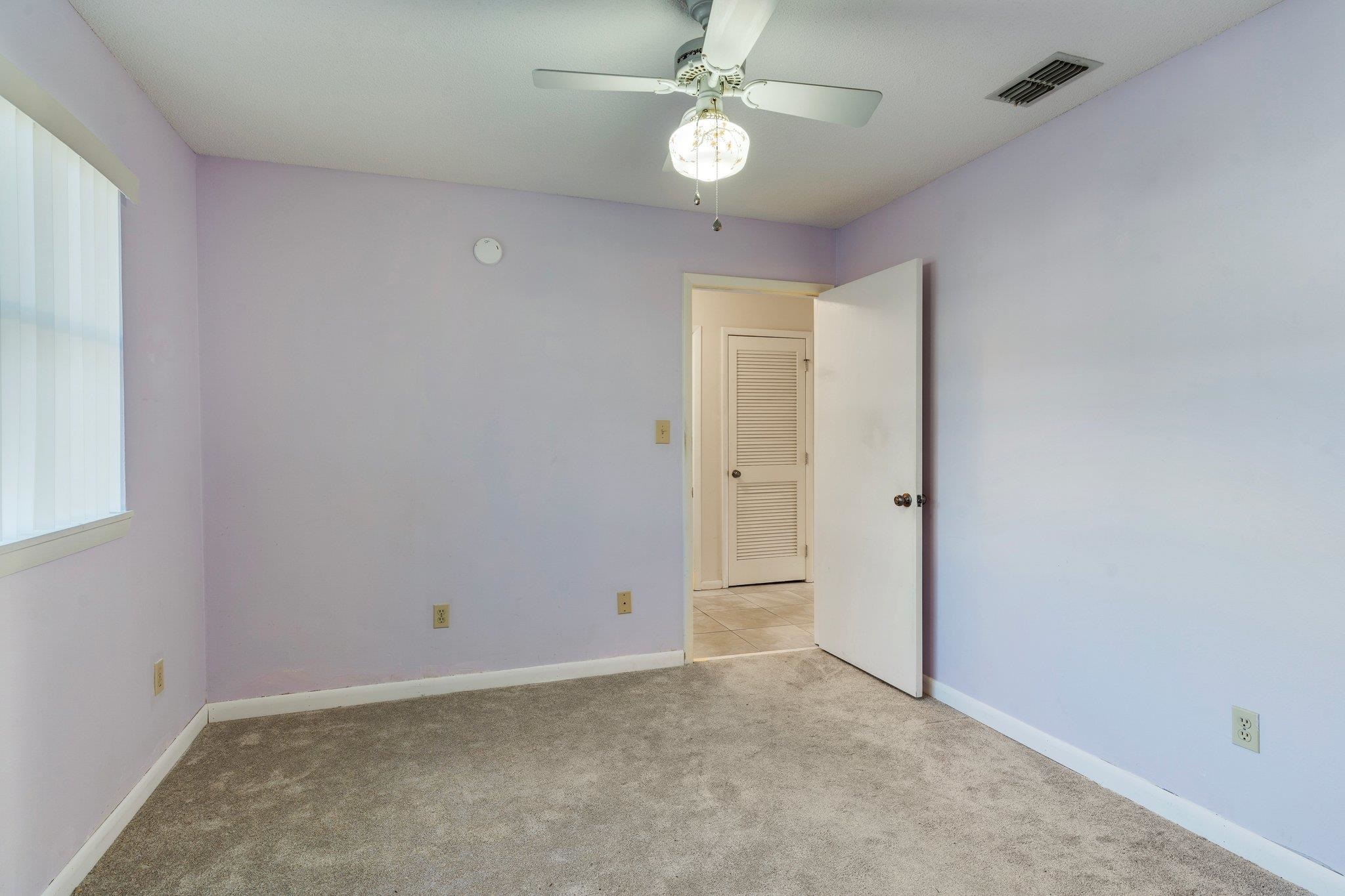 148-B SE Villas Court