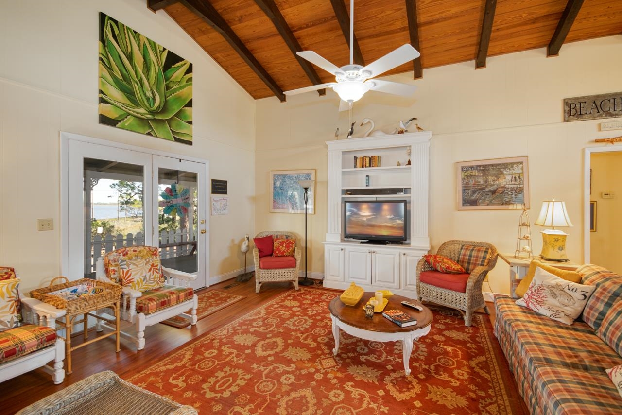 42 Fiesta Drive