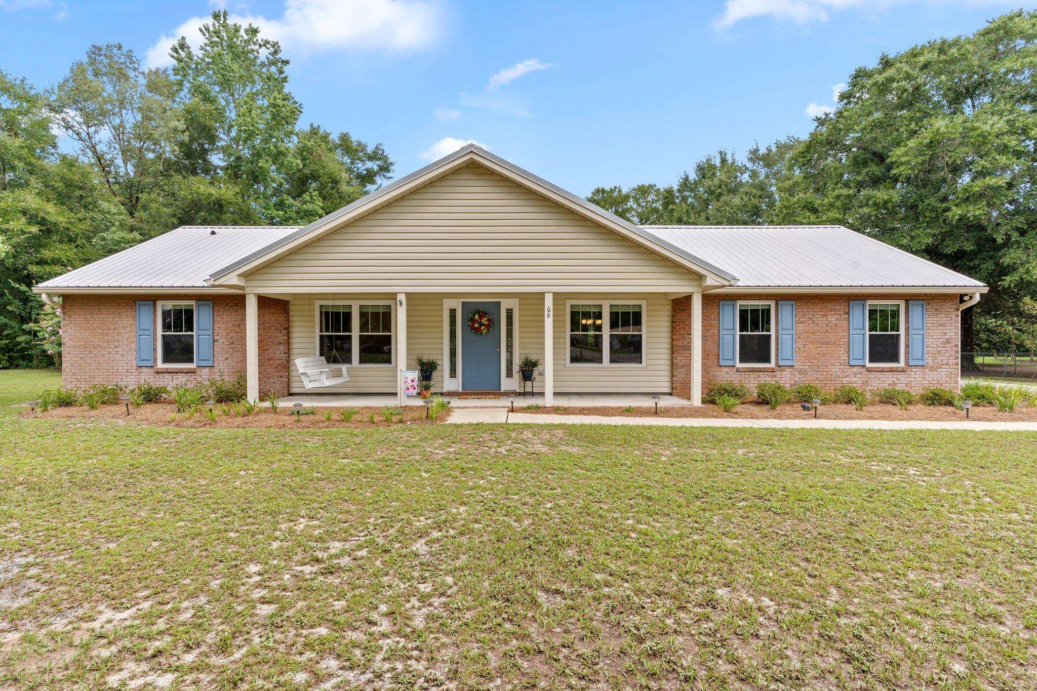 68 Lamar Ct.