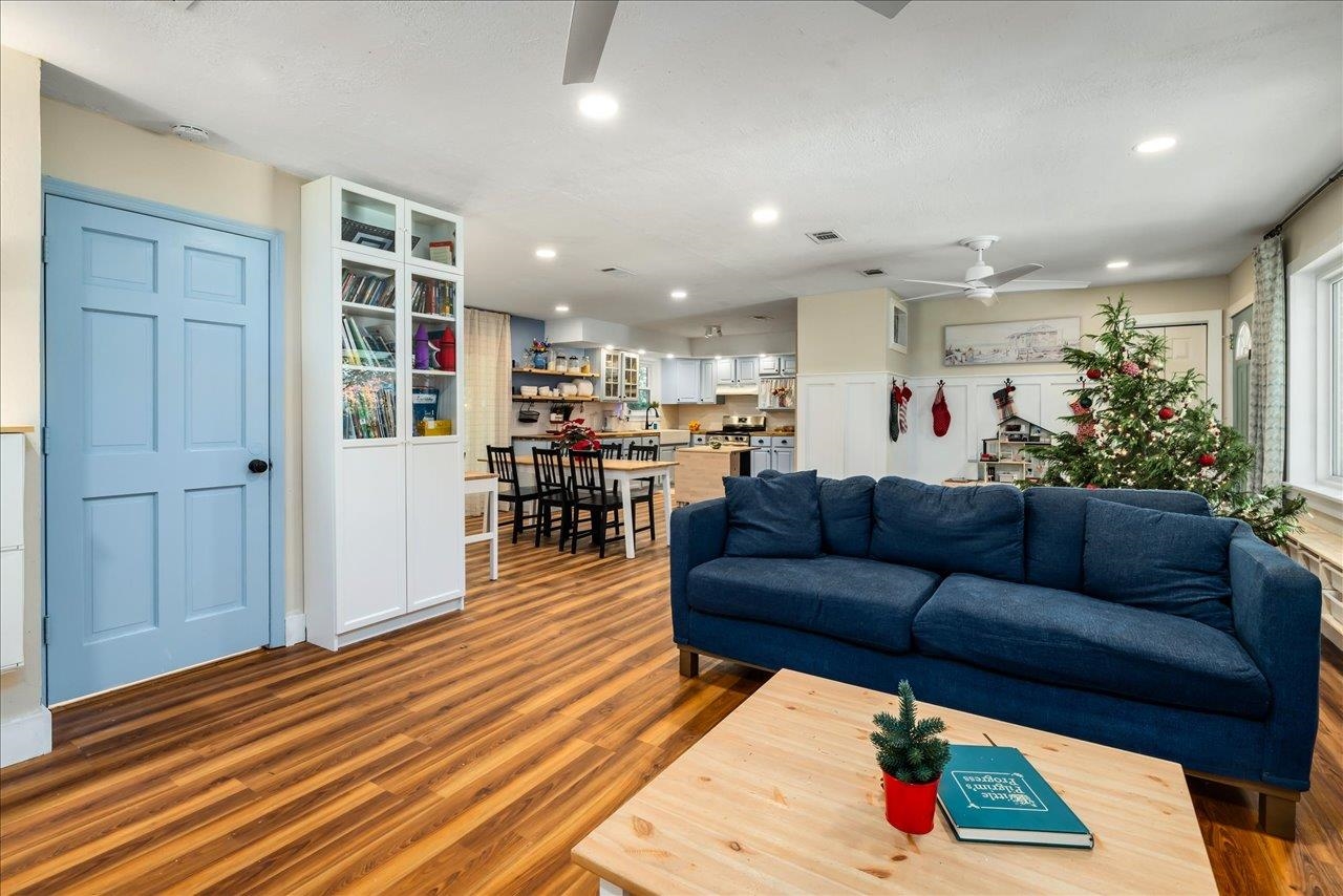 5301 Scribner Road