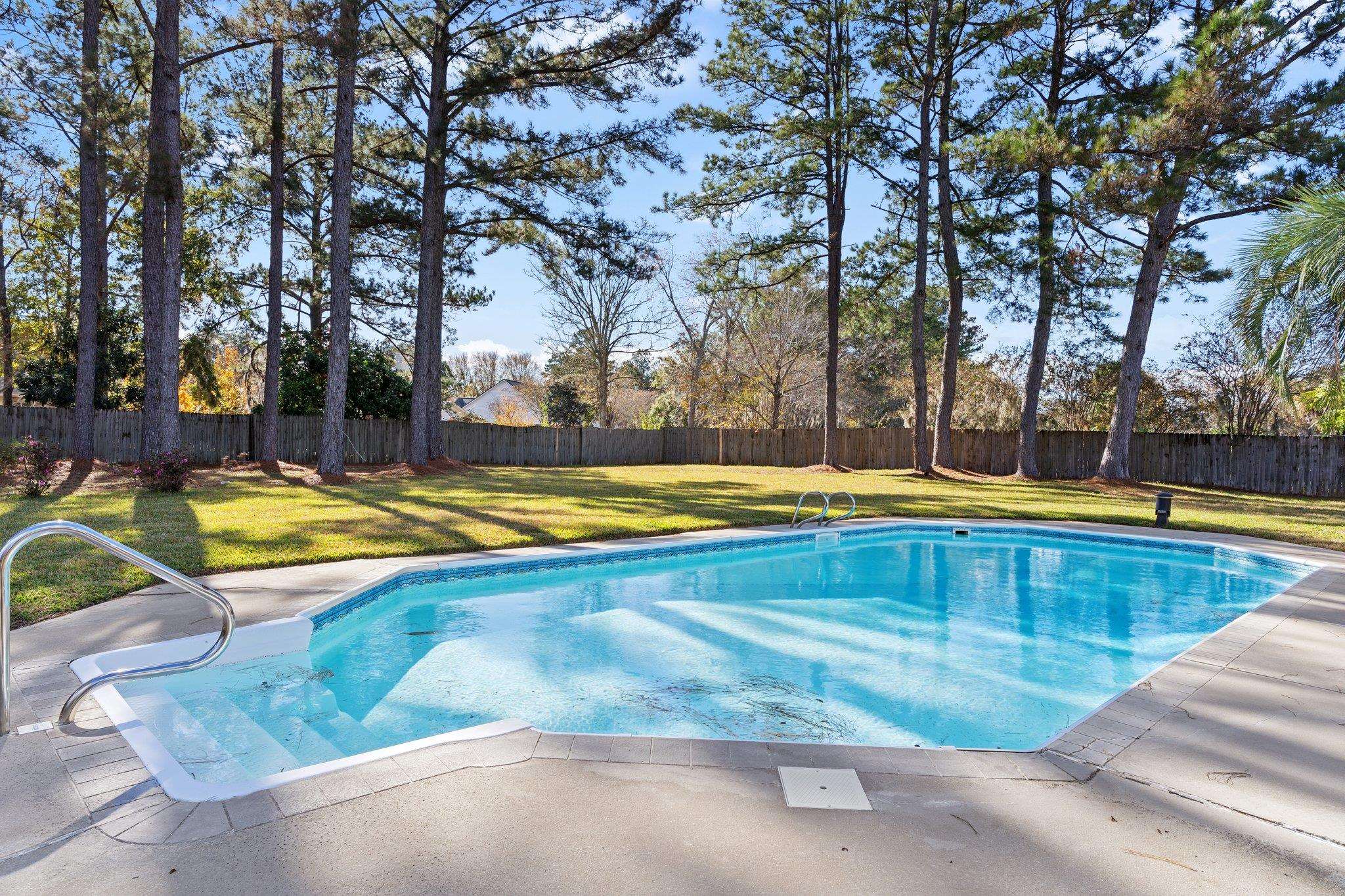 554 Meadow Ridge Drive
