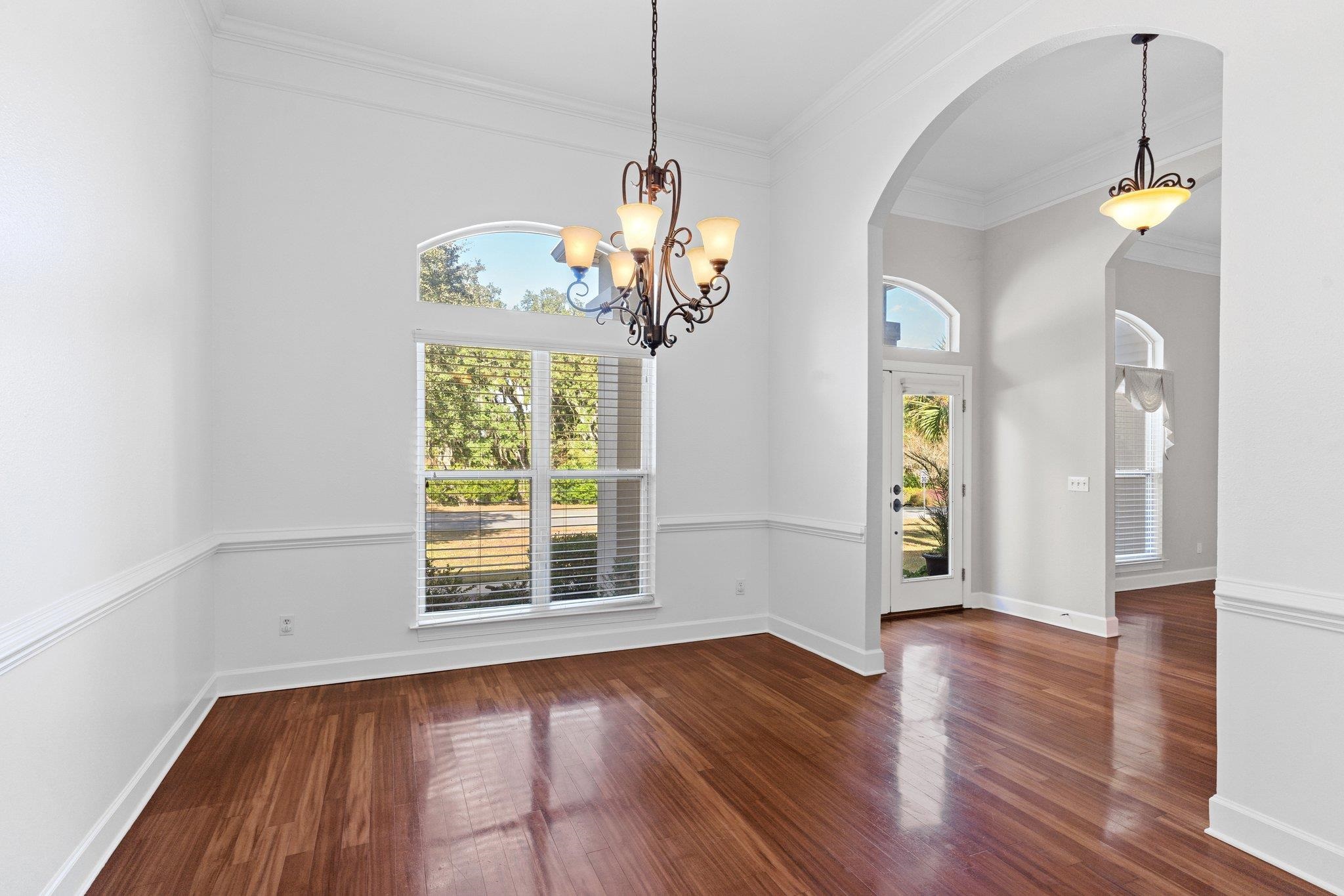 554 Meadow Ridge Drive