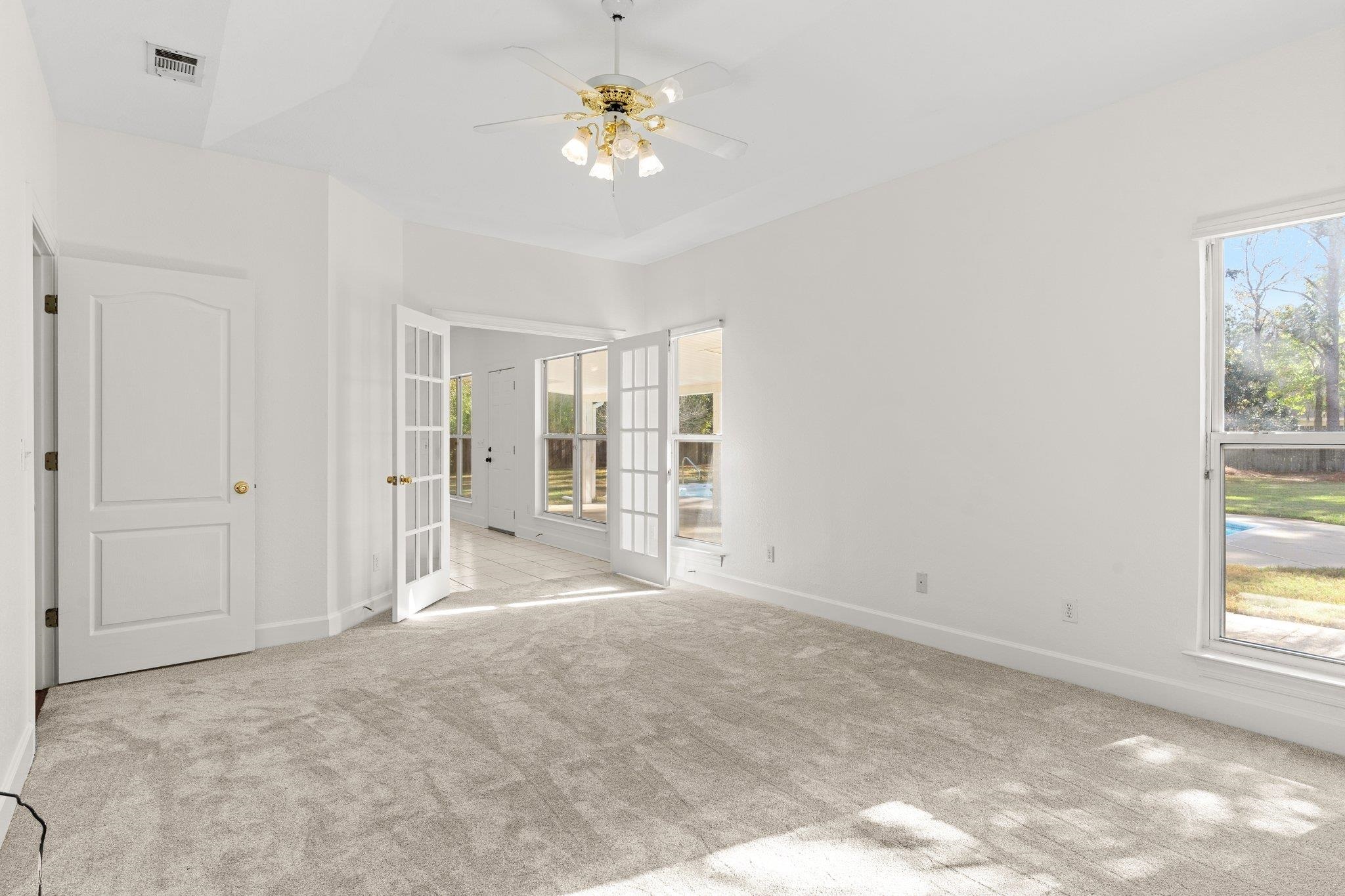 554 Meadow Ridge Drive