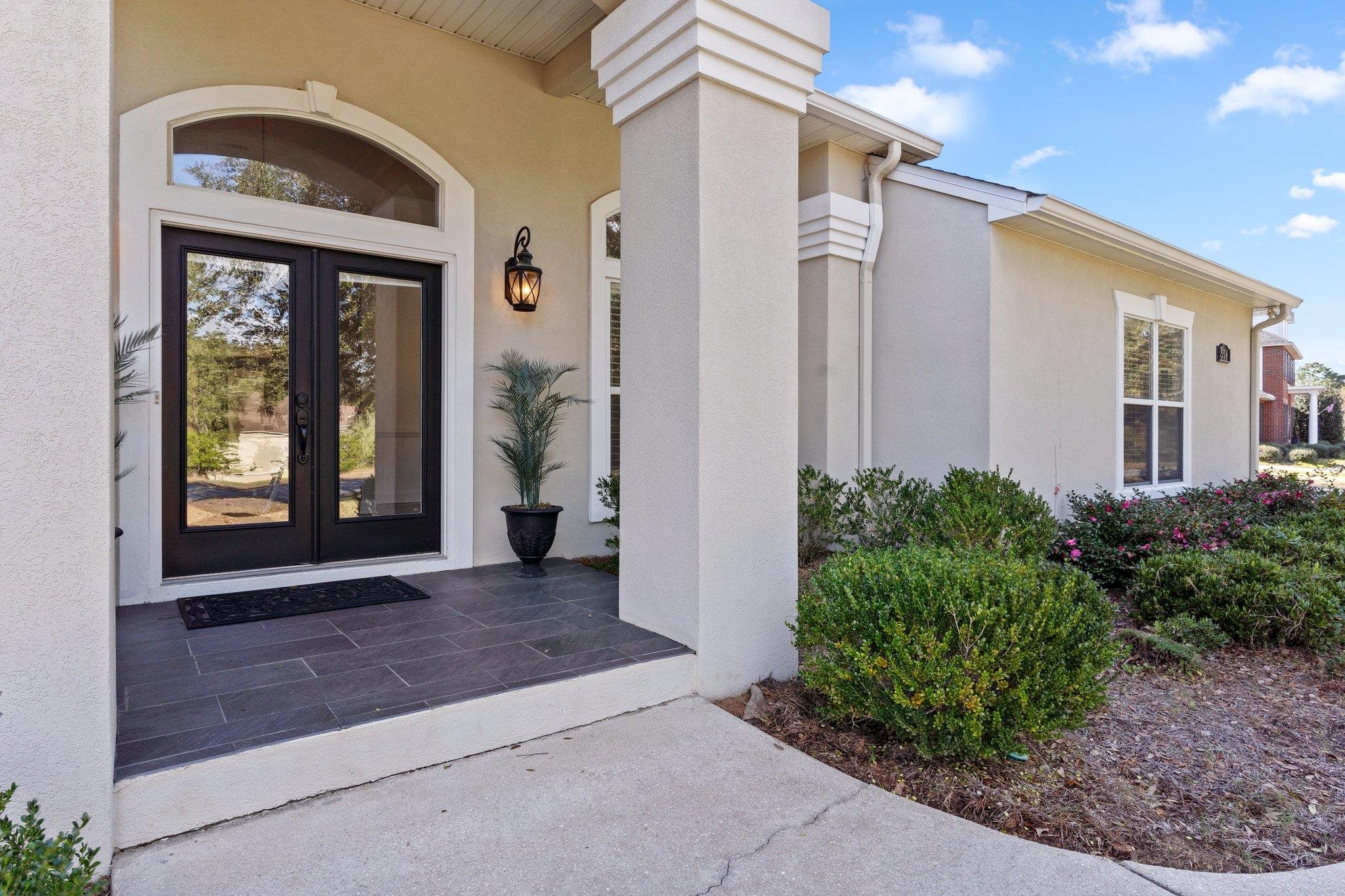 554 Meadow Ridge Drive