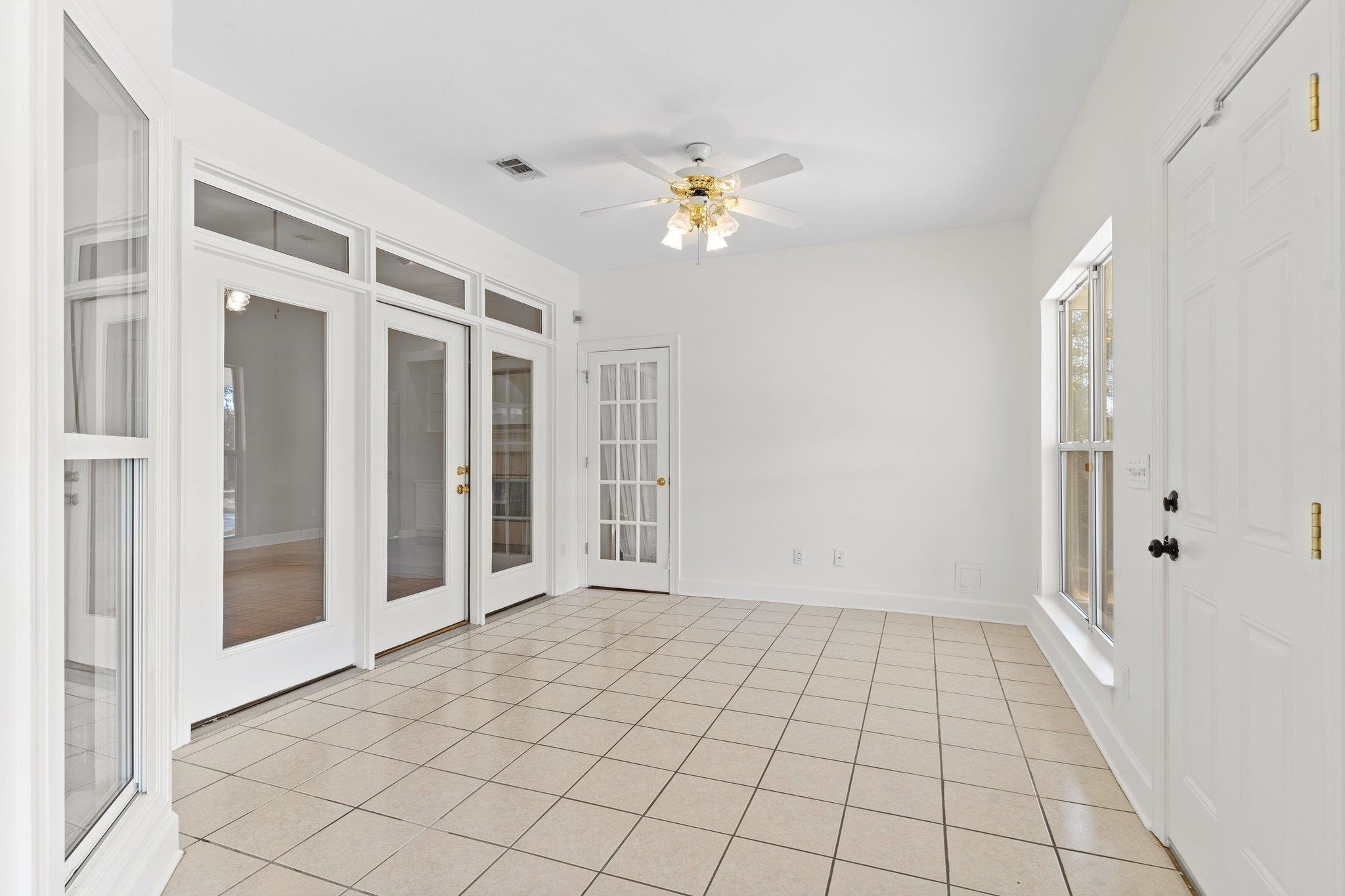 554 Meadow Ridge Drive