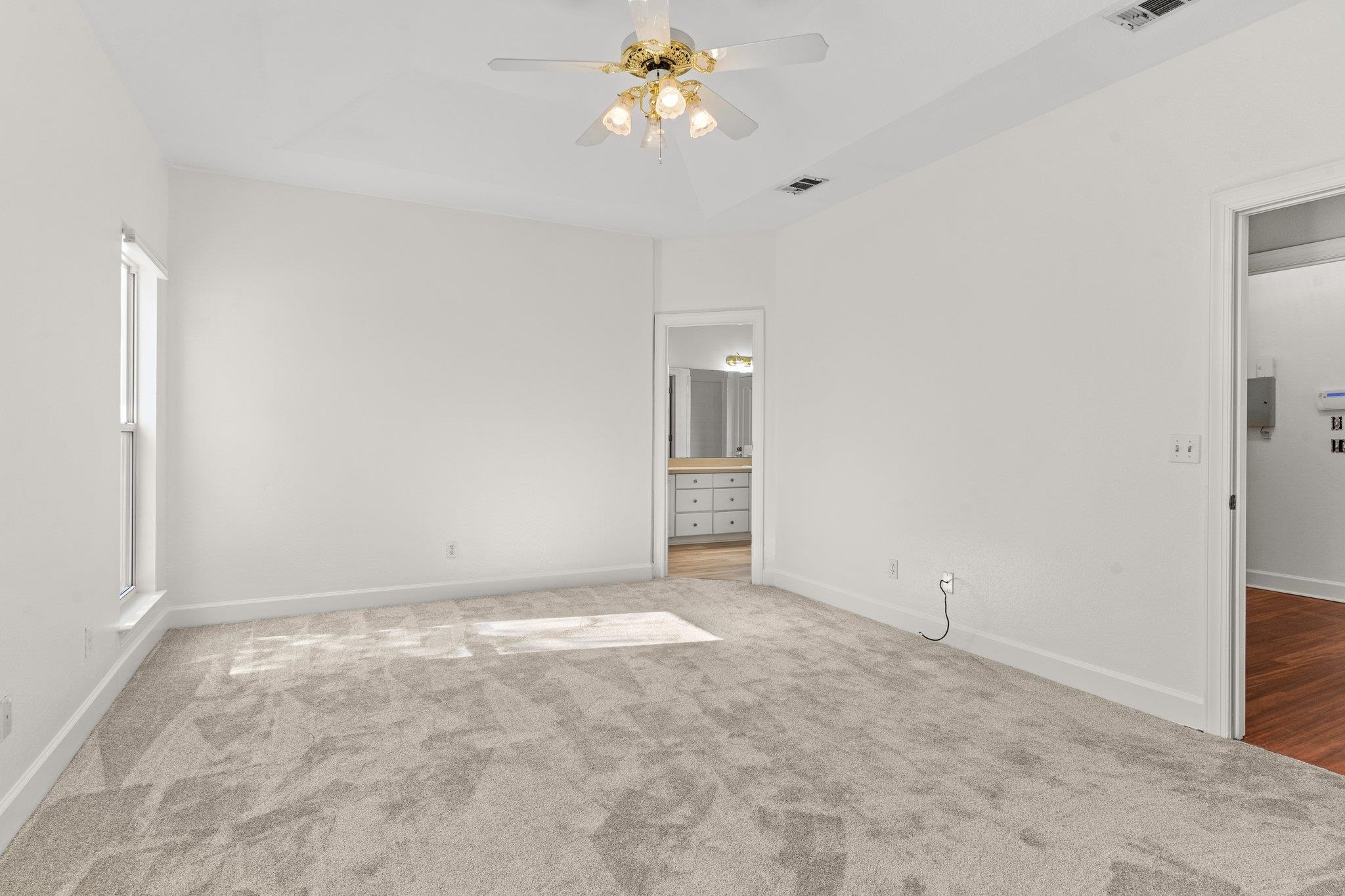 554 Meadow Ridge Drive