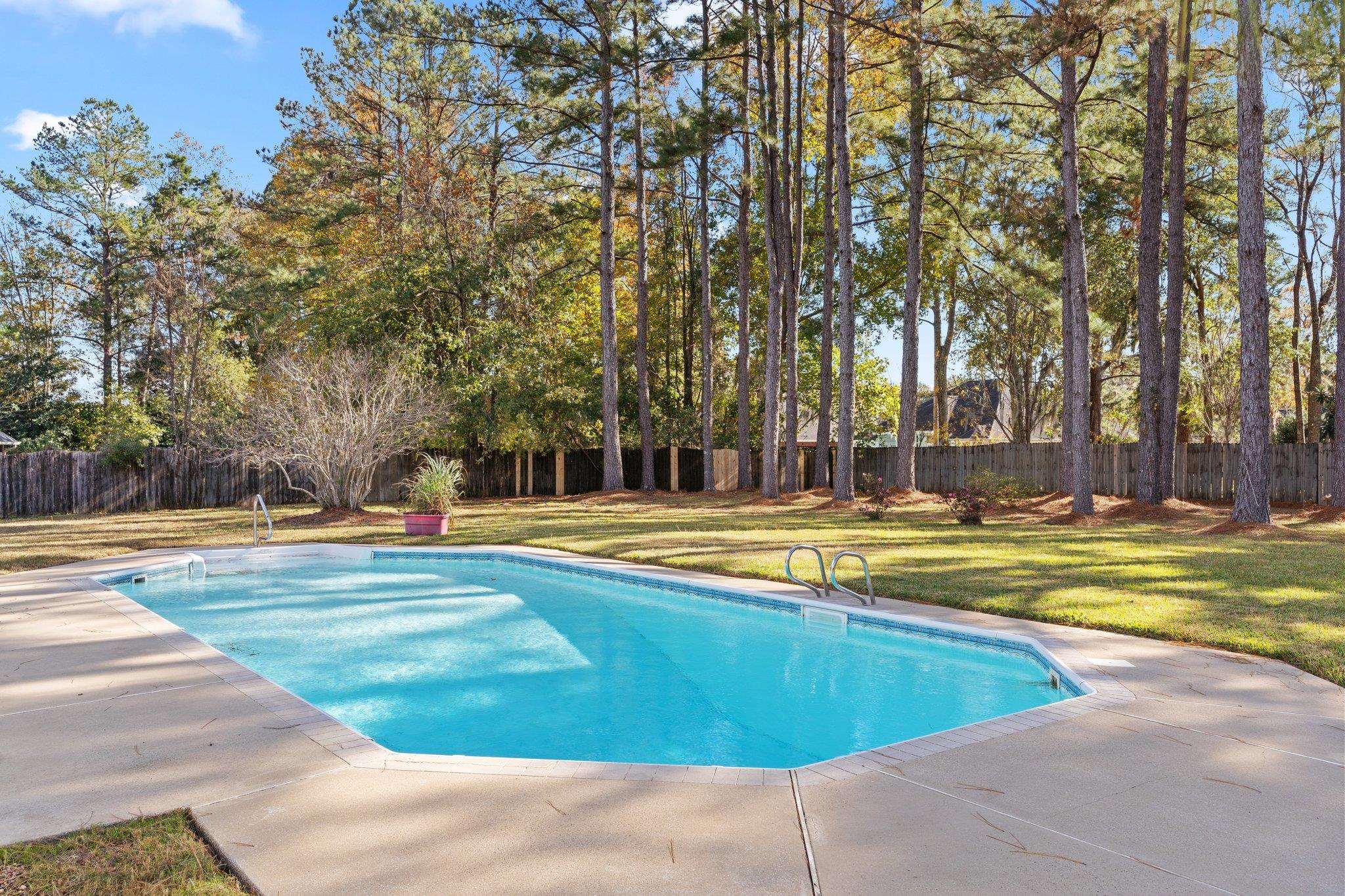 554 Meadow Ridge Drive