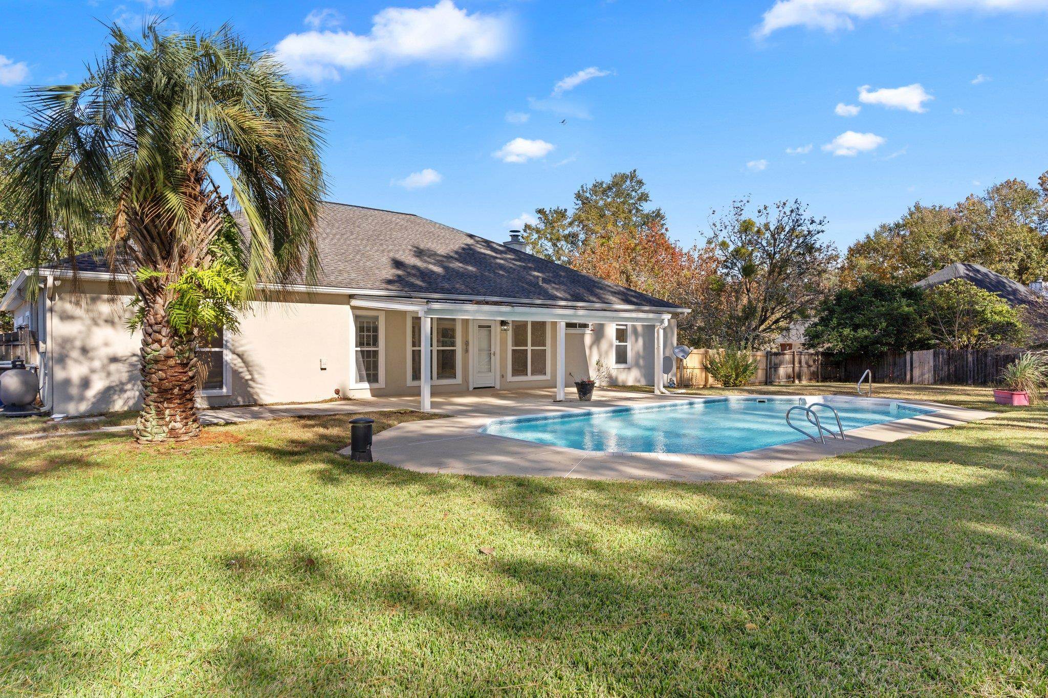 554 Meadow Ridge Drive