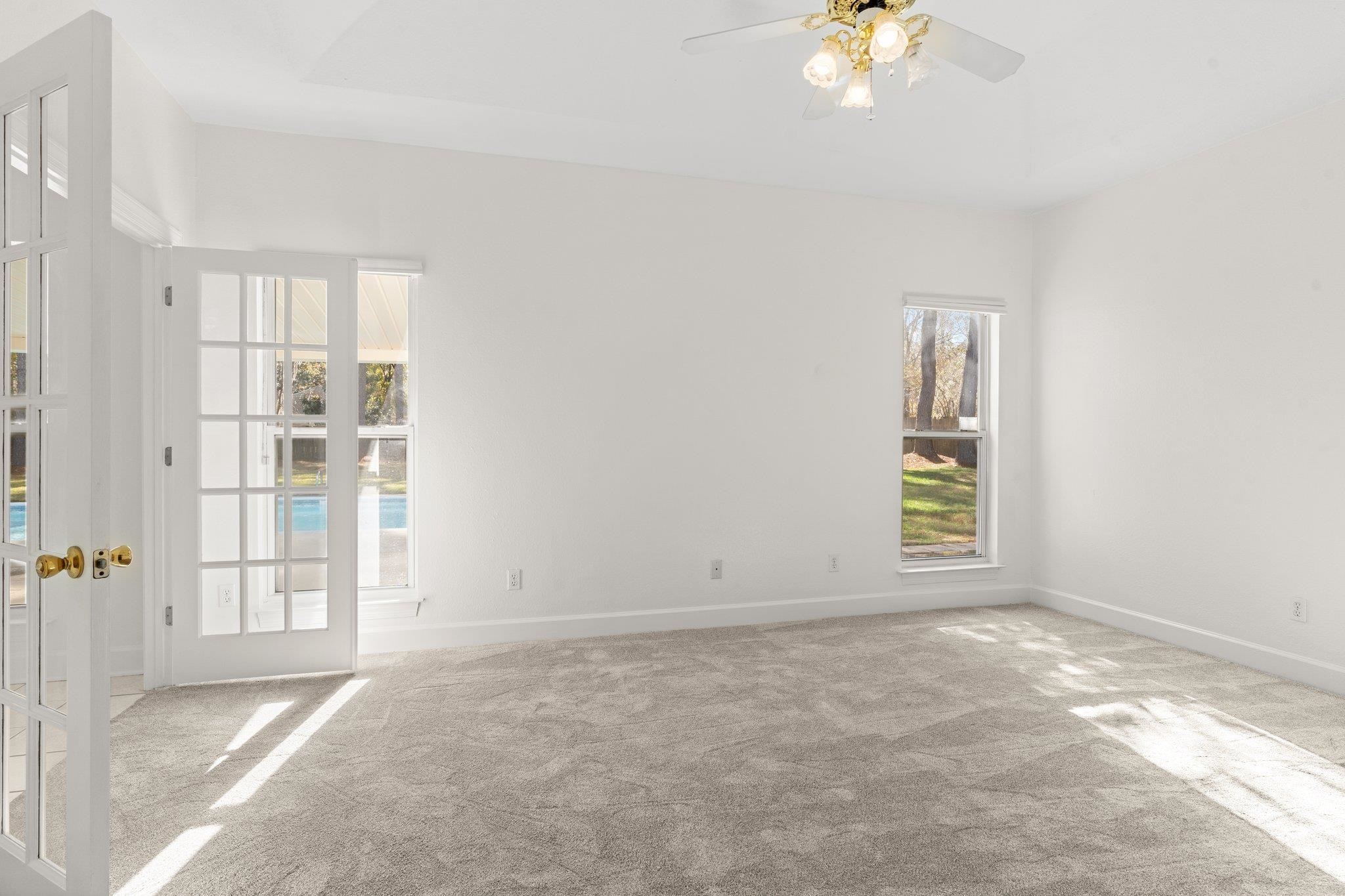 554 Meadow Ridge Drive