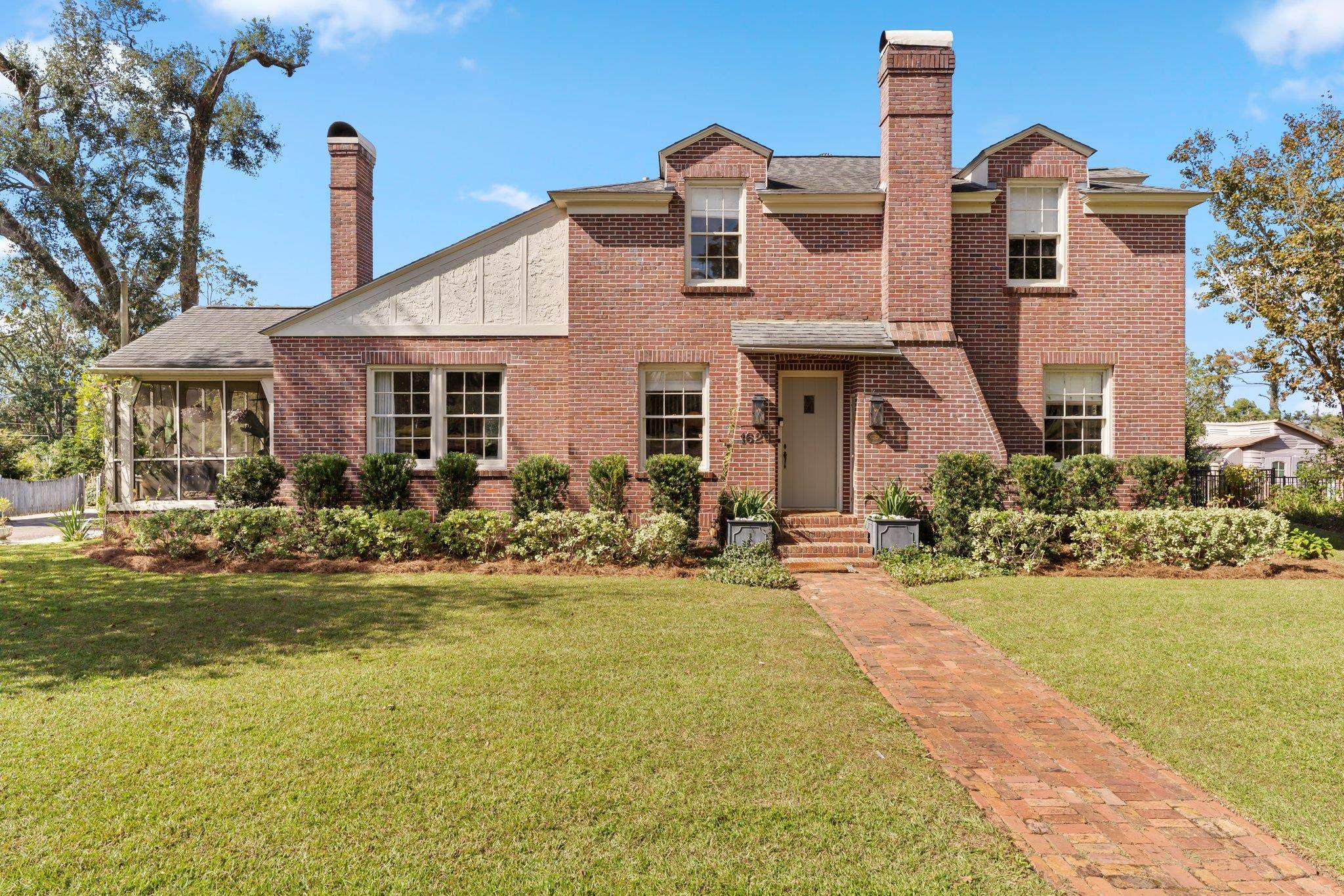 1620 Golf Terrace Drive