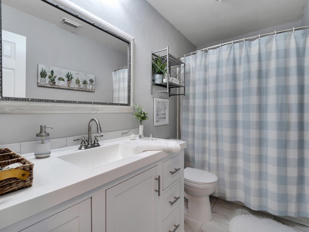3012 Pink Star Court