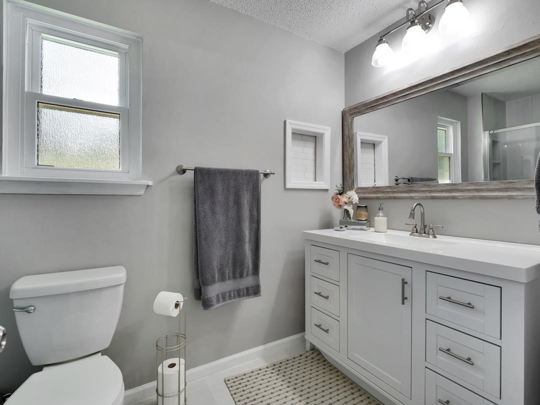 3012 Pink Star Court