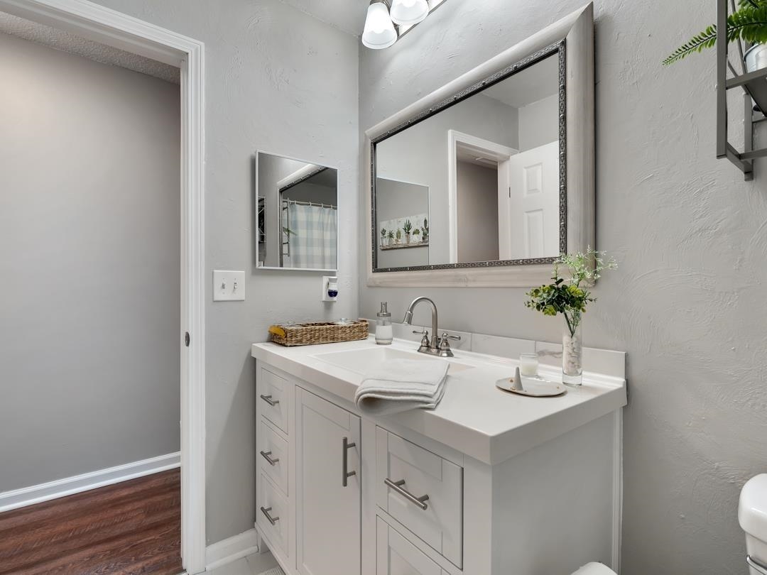 3012 Pink Star Court