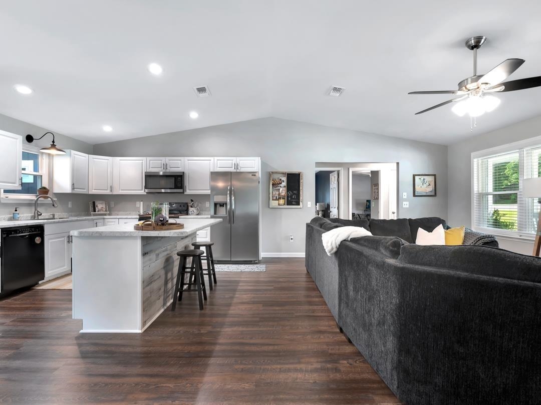 3012 Pink Star Court