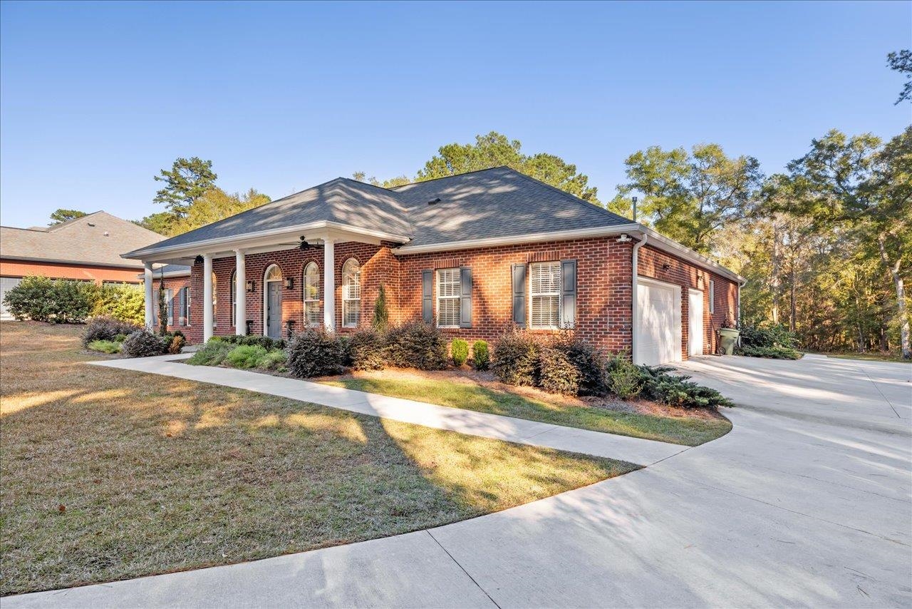 6541 Spicewood Lane