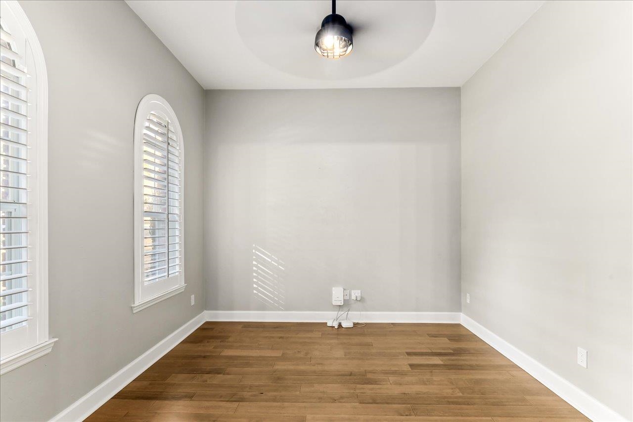 6541 Spicewood Lane