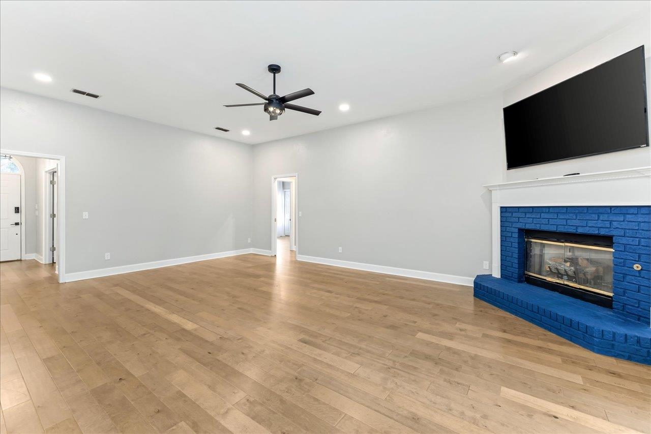 6541 Spicewood Lane