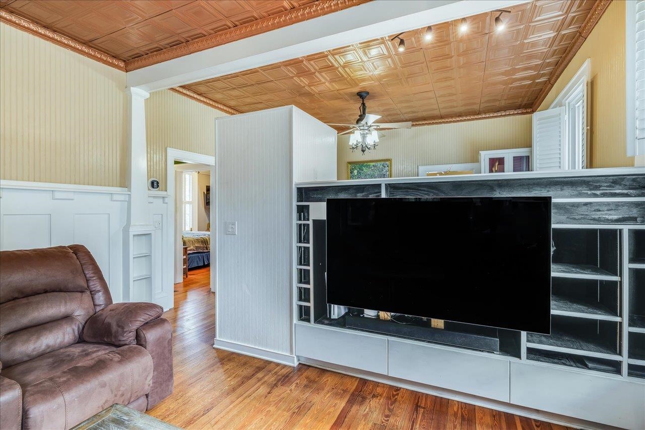 325 N 14th Street