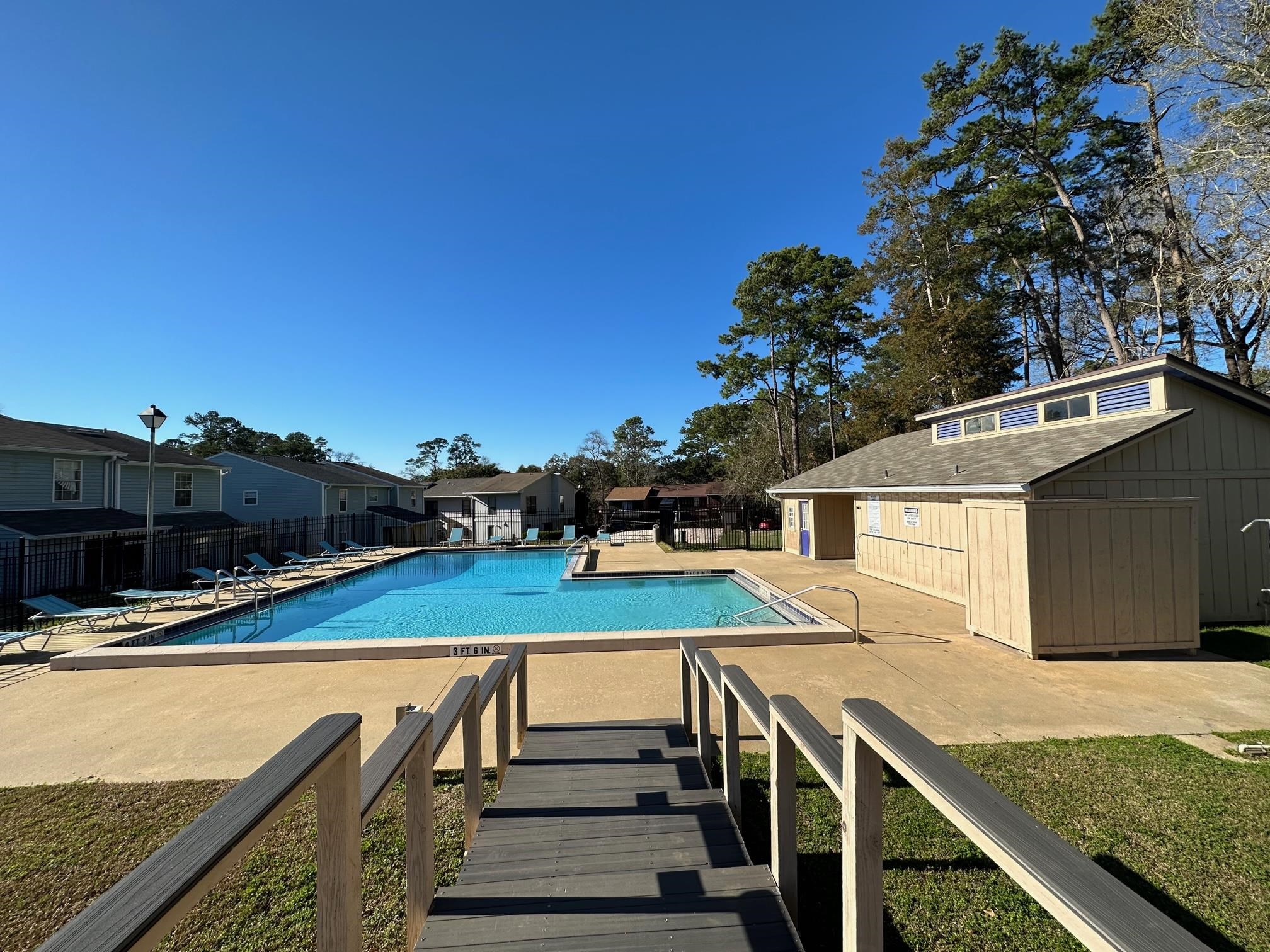 692 Timberwood Circle