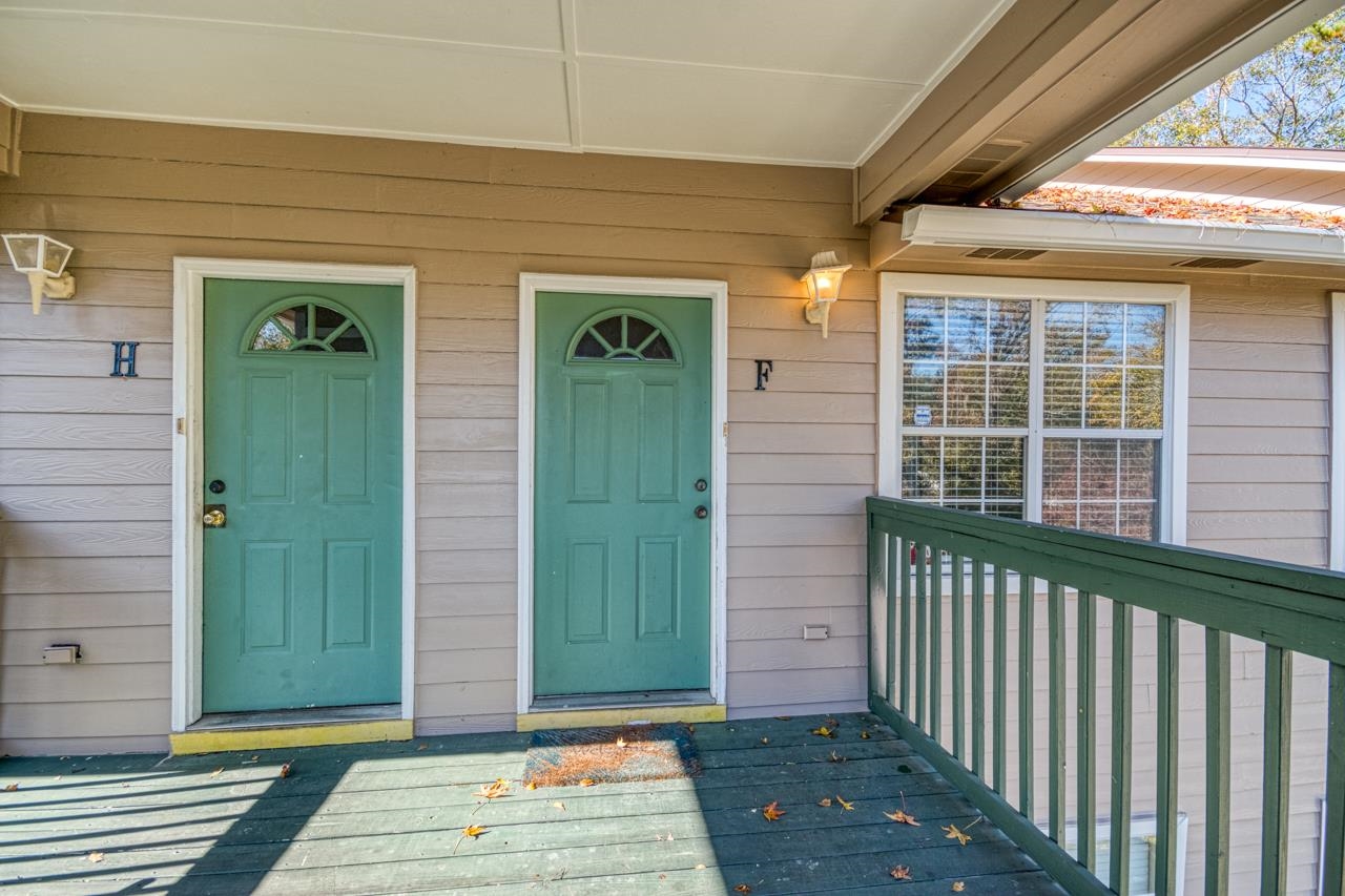 1100 Green Tree Court Unit: F