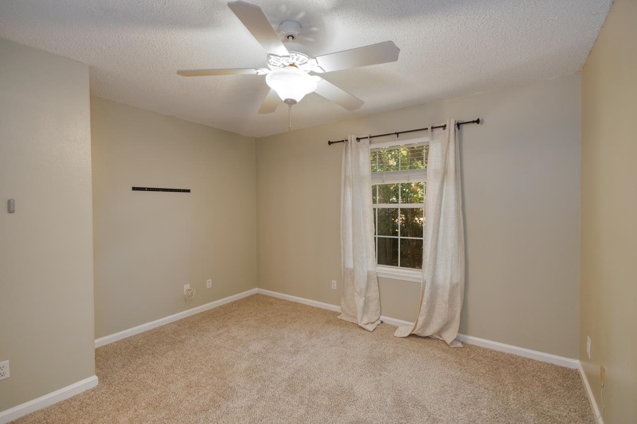 1100 Green Tree Court Unit: F