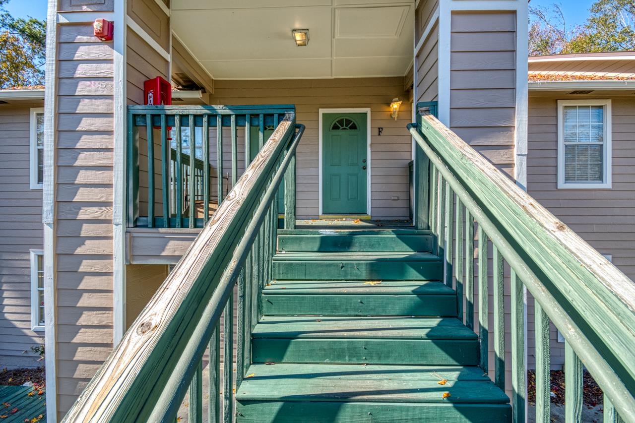 1100 Green Tree Court Unit: F