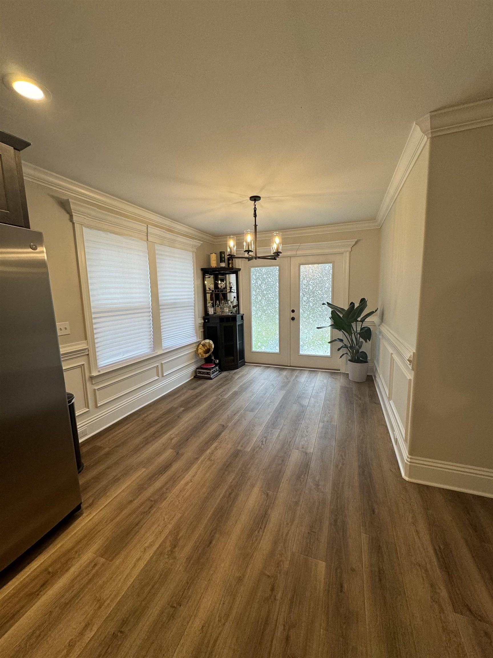 12 Montgomery Drive