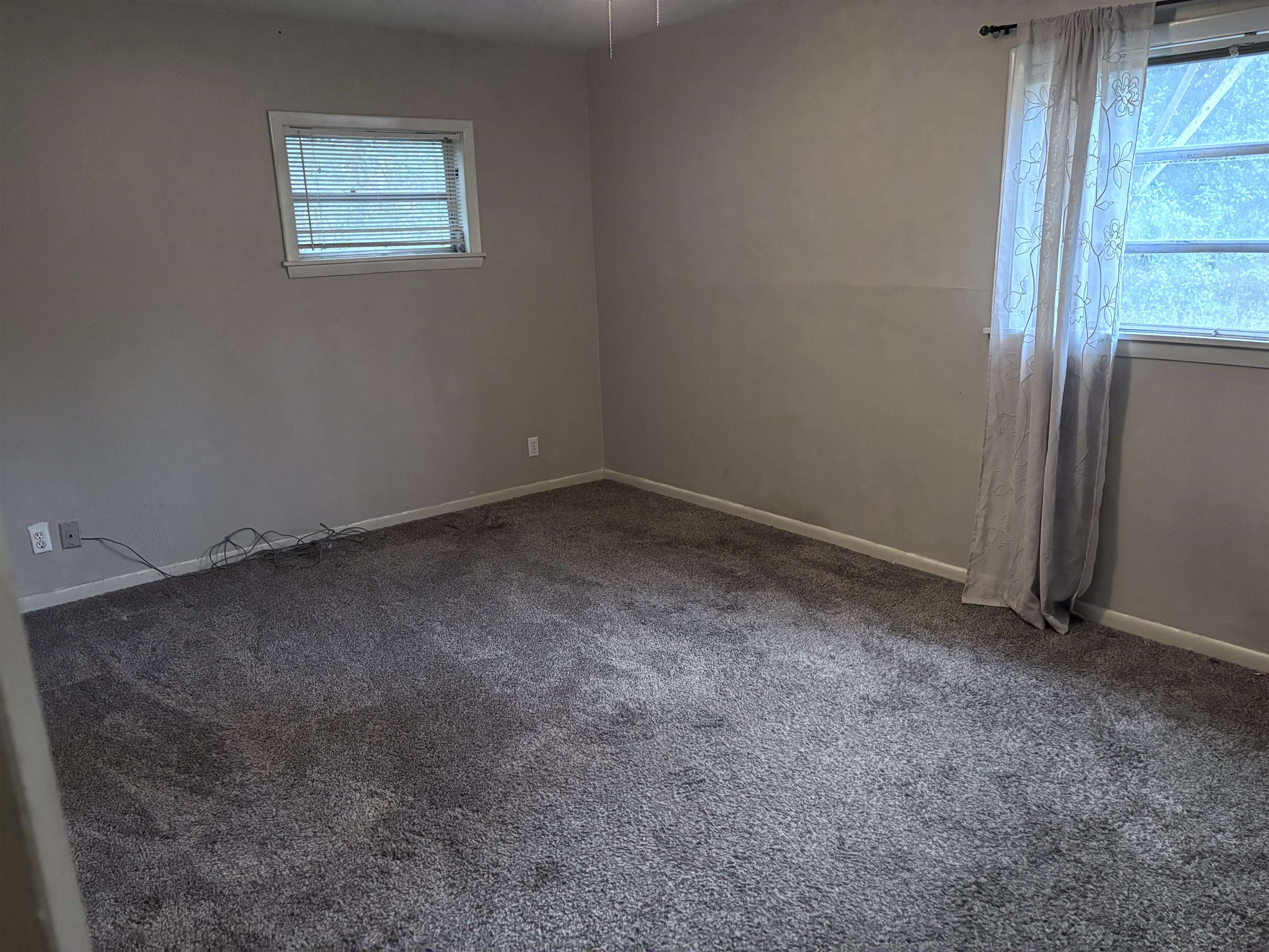 3215 Del Rio Terrace
