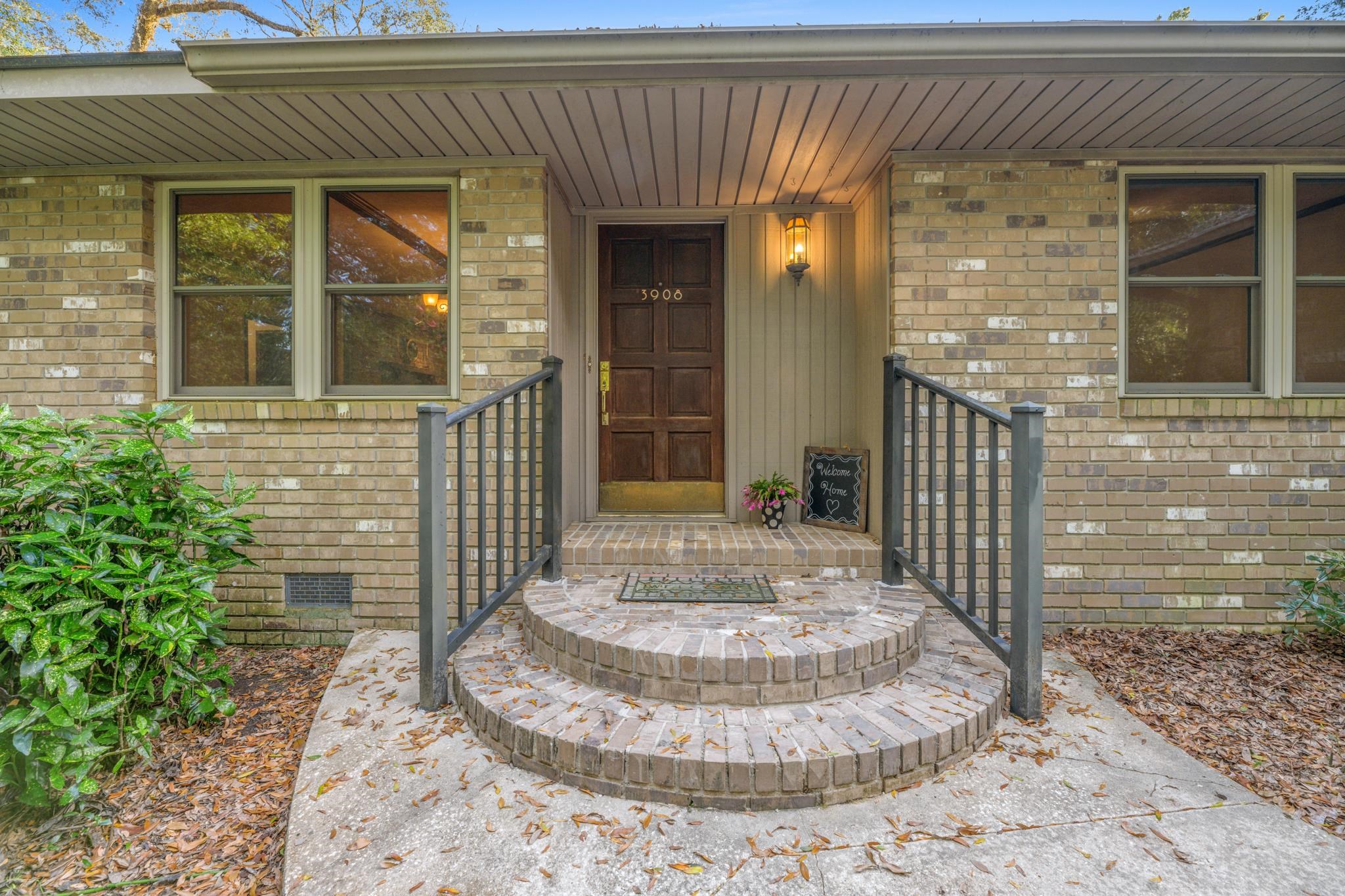3908 Dunleer Court