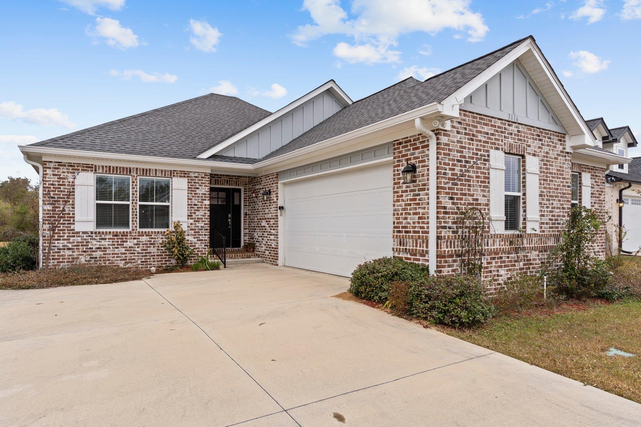 3816 Arbor Drive
