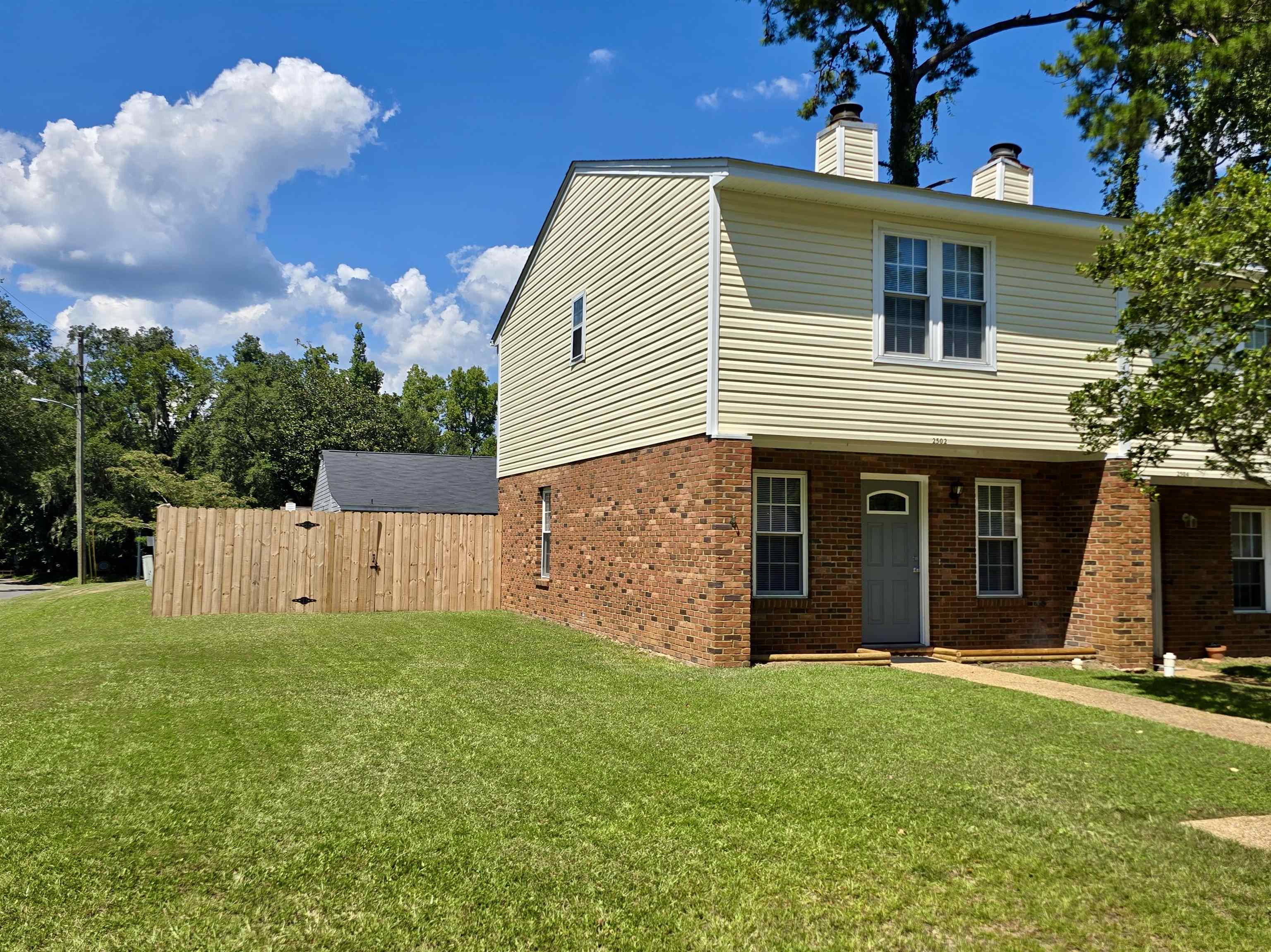 2502 Prest Court
