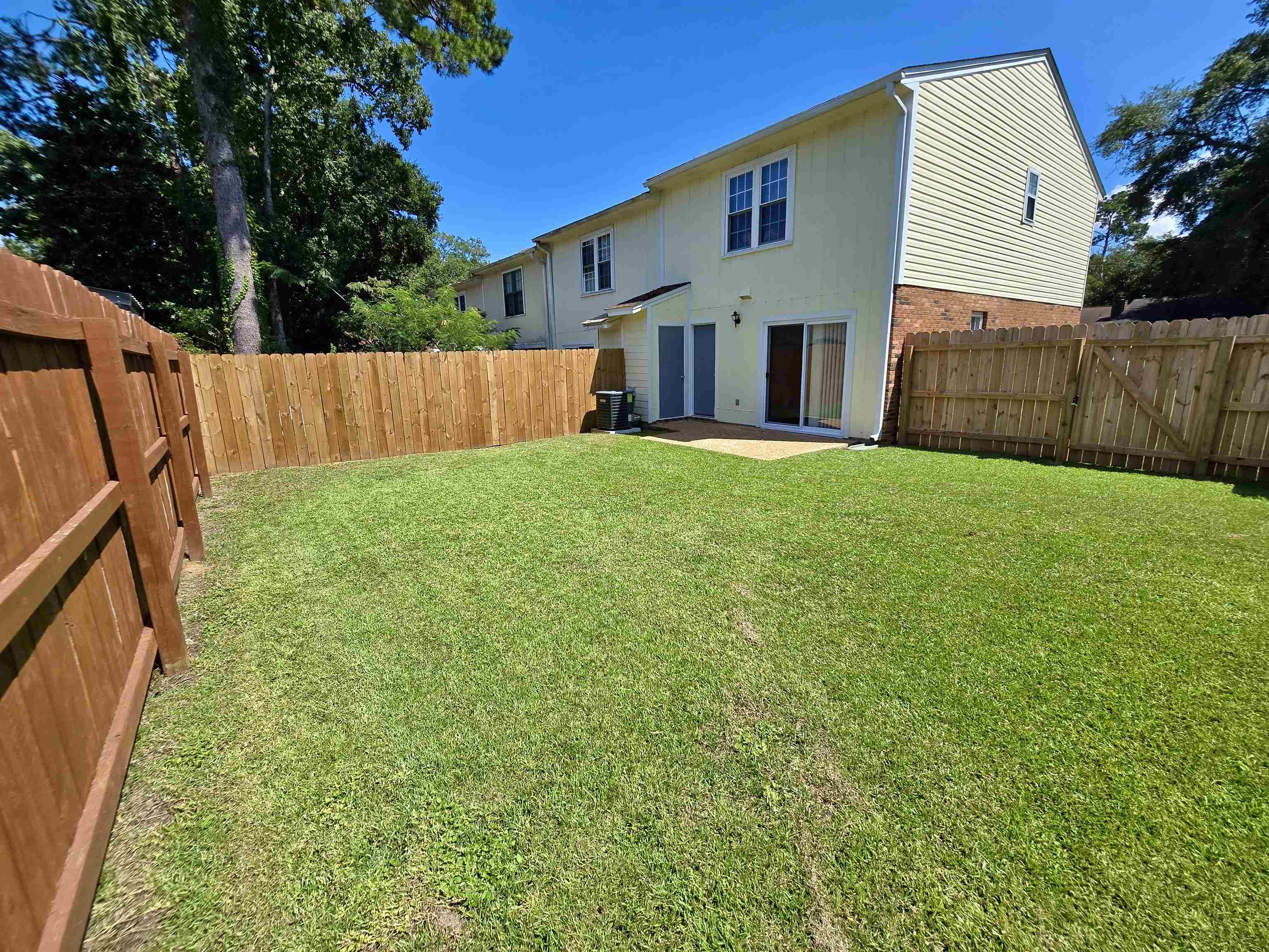 2502 Prest Court