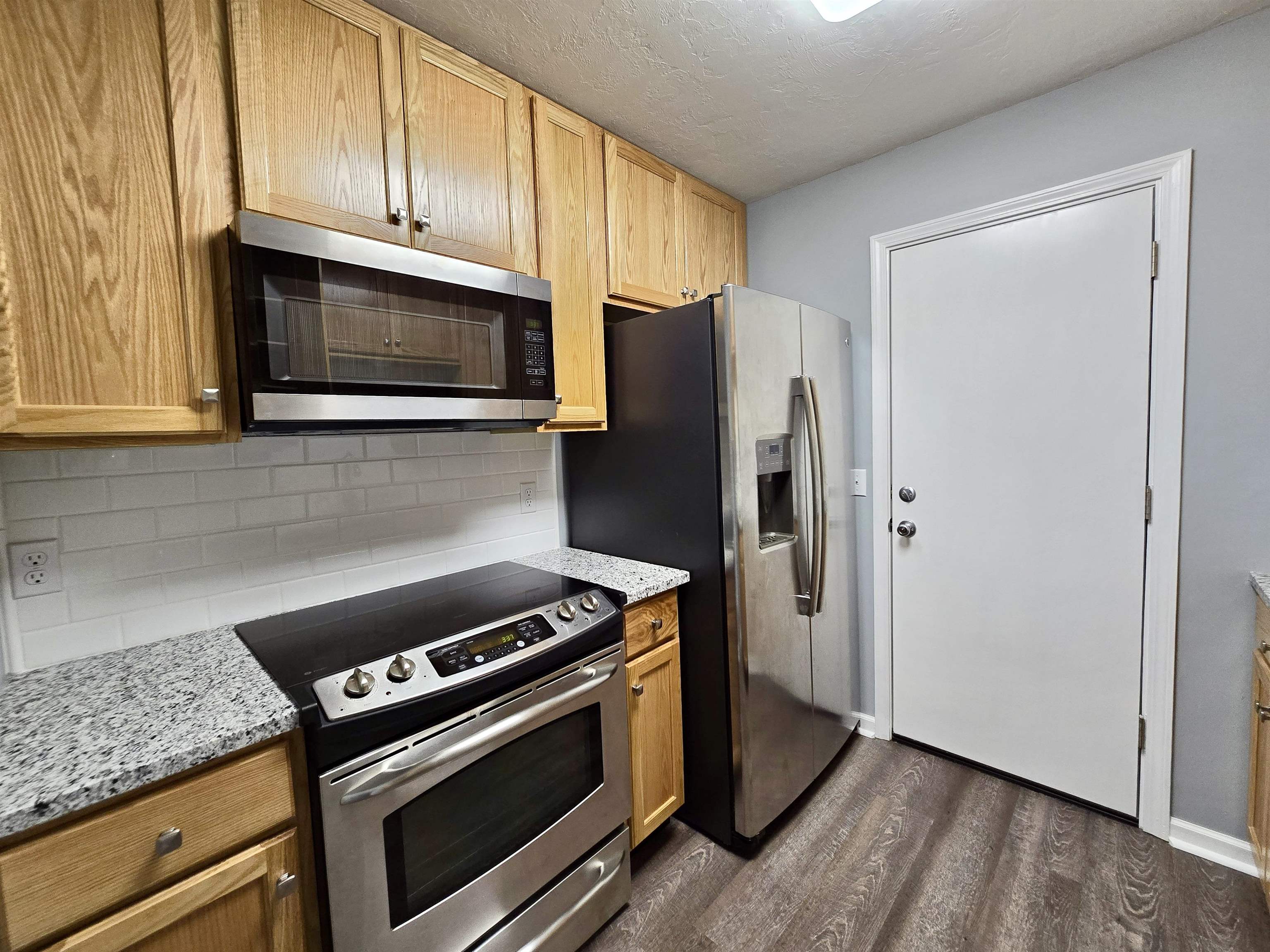2502 Prest Court