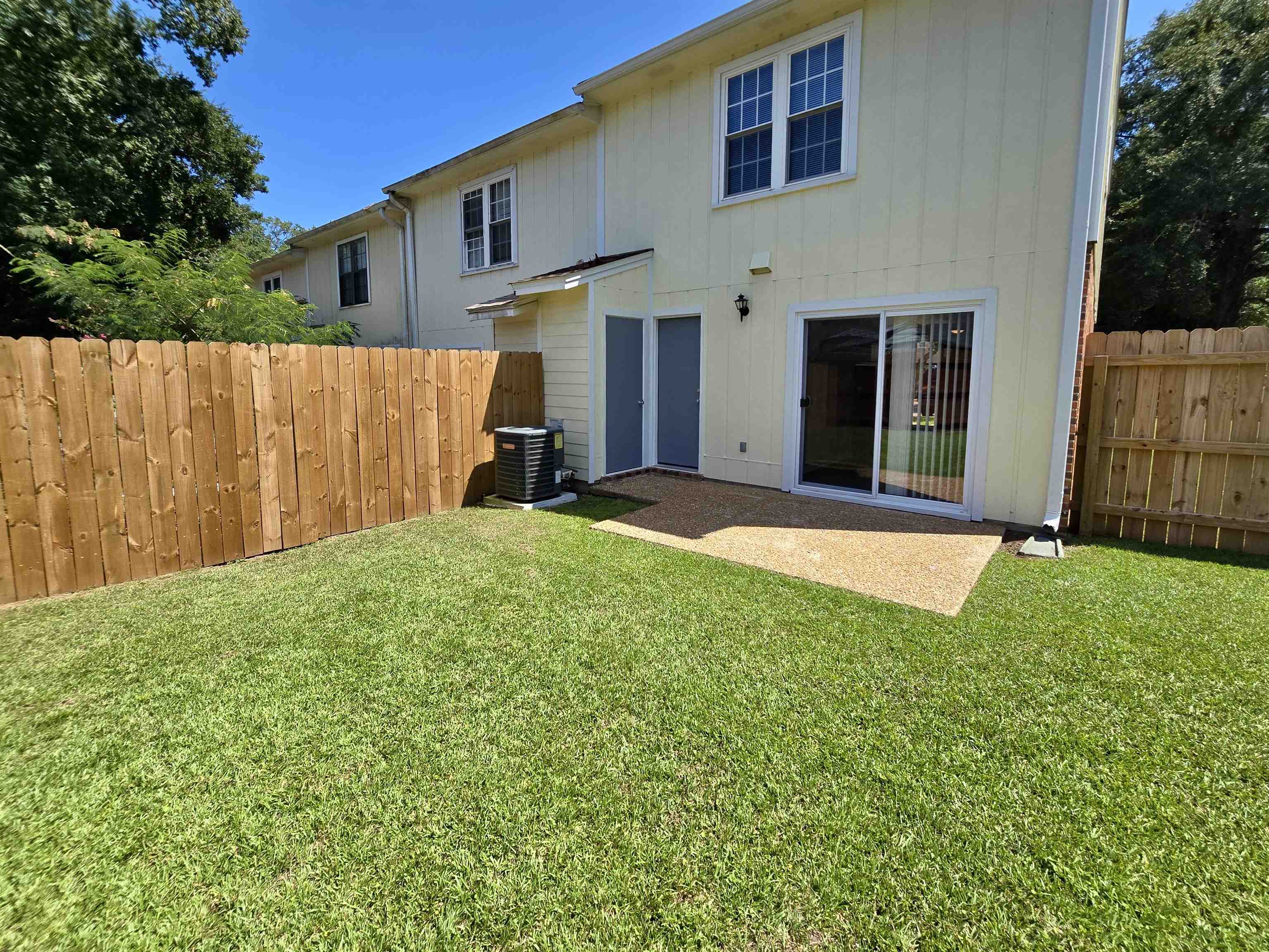 2502 Prest Court