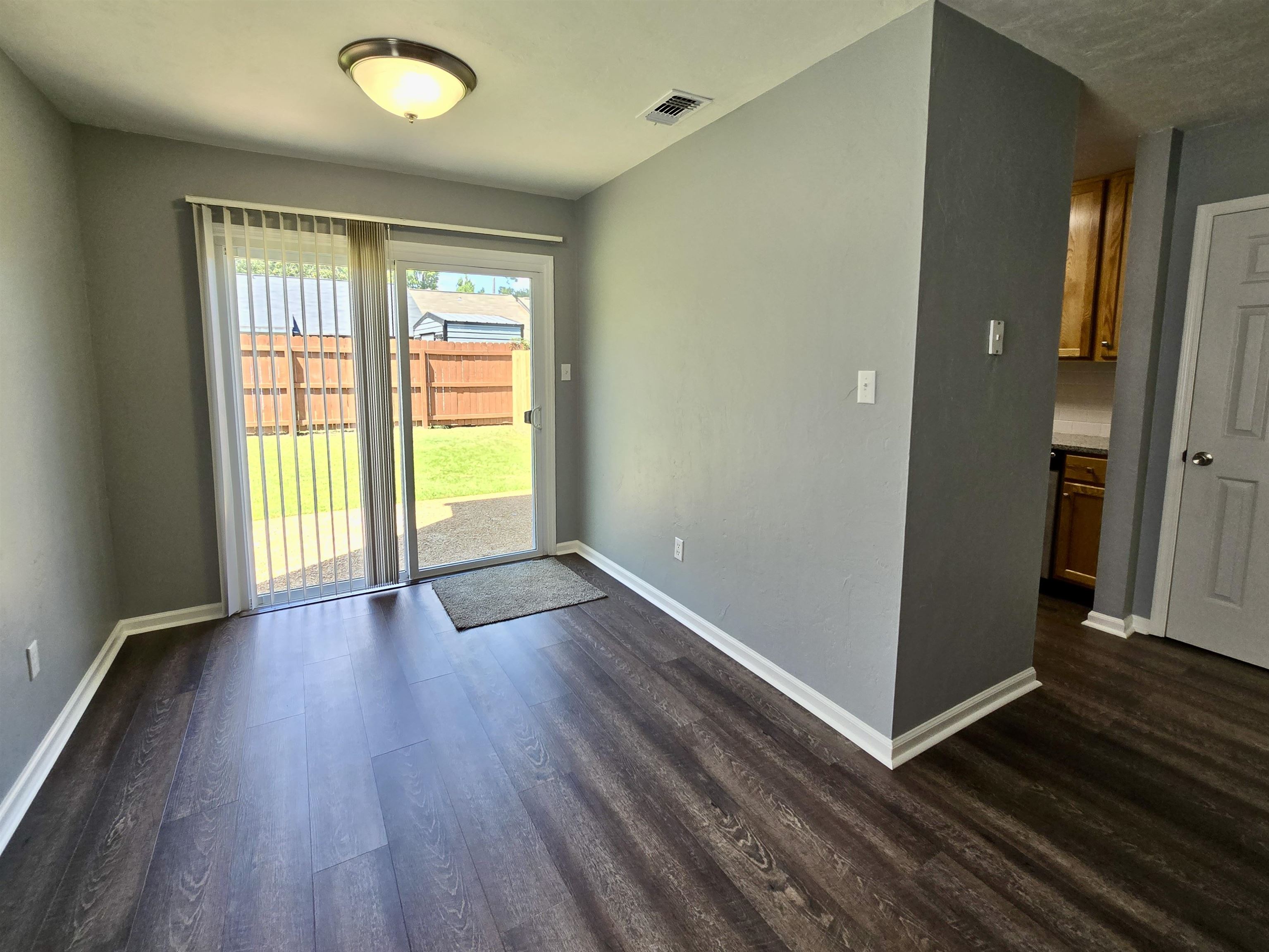 2502 Prest Court