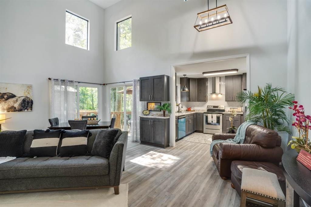 1673 Silverwood Drive