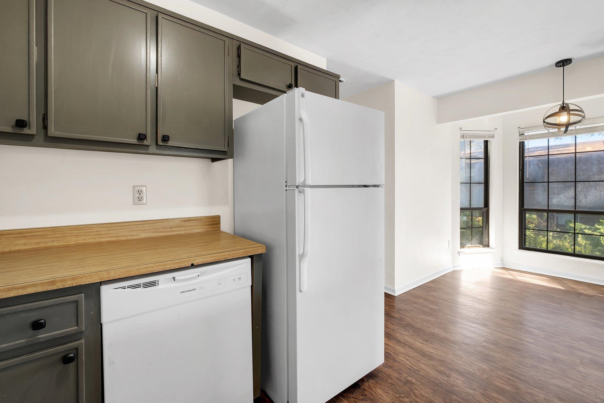 336 Hayden Road Unit: 12