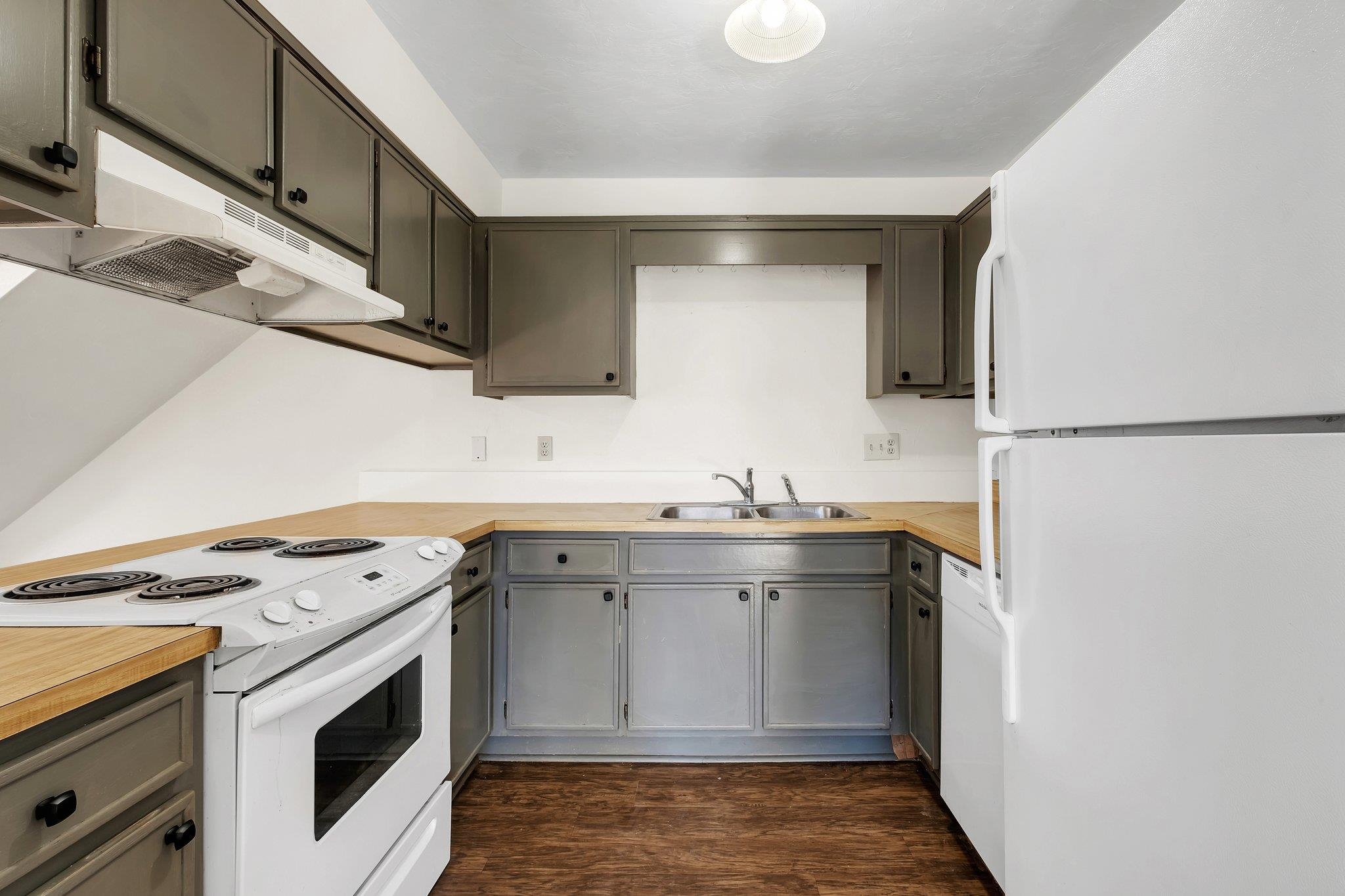 336 Hayden Road Unit: 12