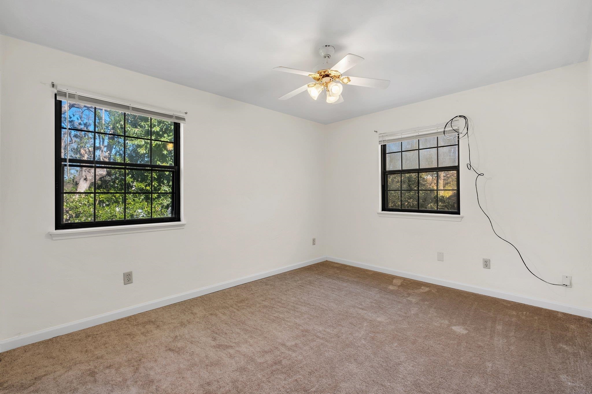 336 Hayden Road Unit: 12