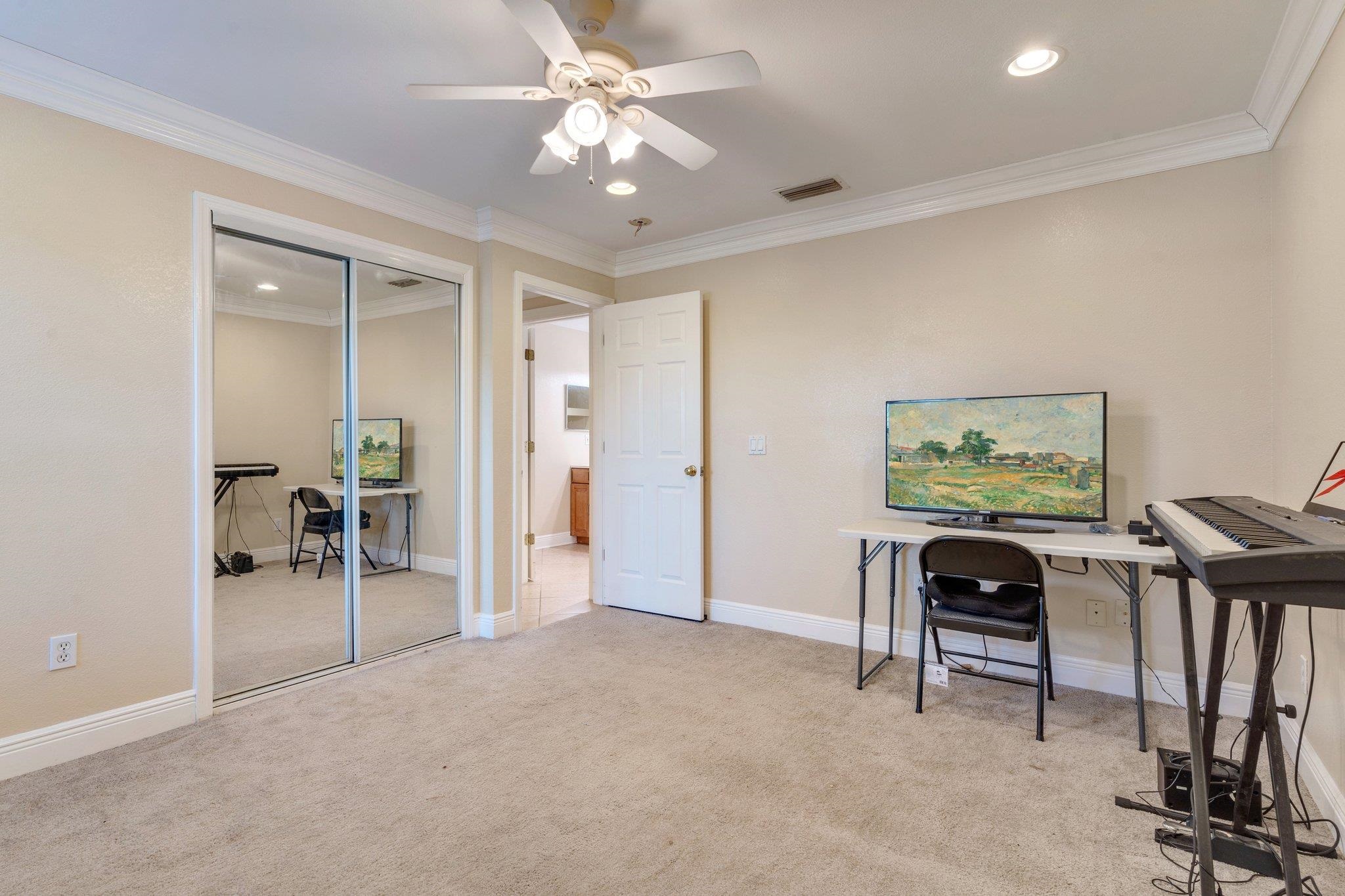 1523 Oldfield Drive