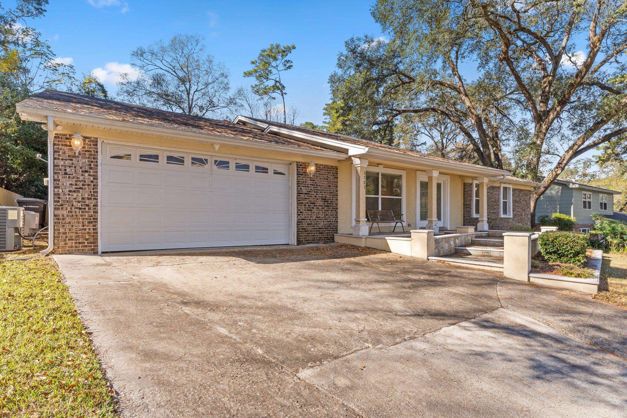 1523 Oldfield Drive