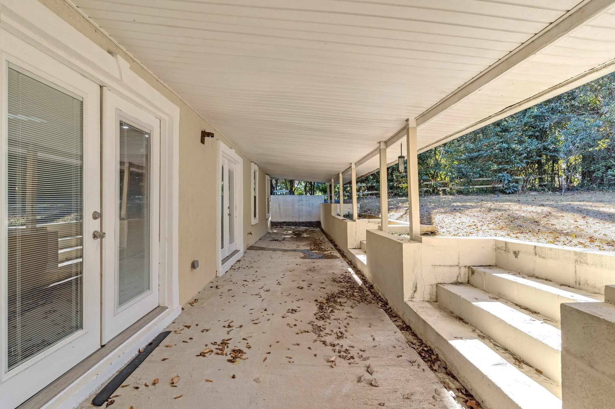 1523 Oldfield Drive