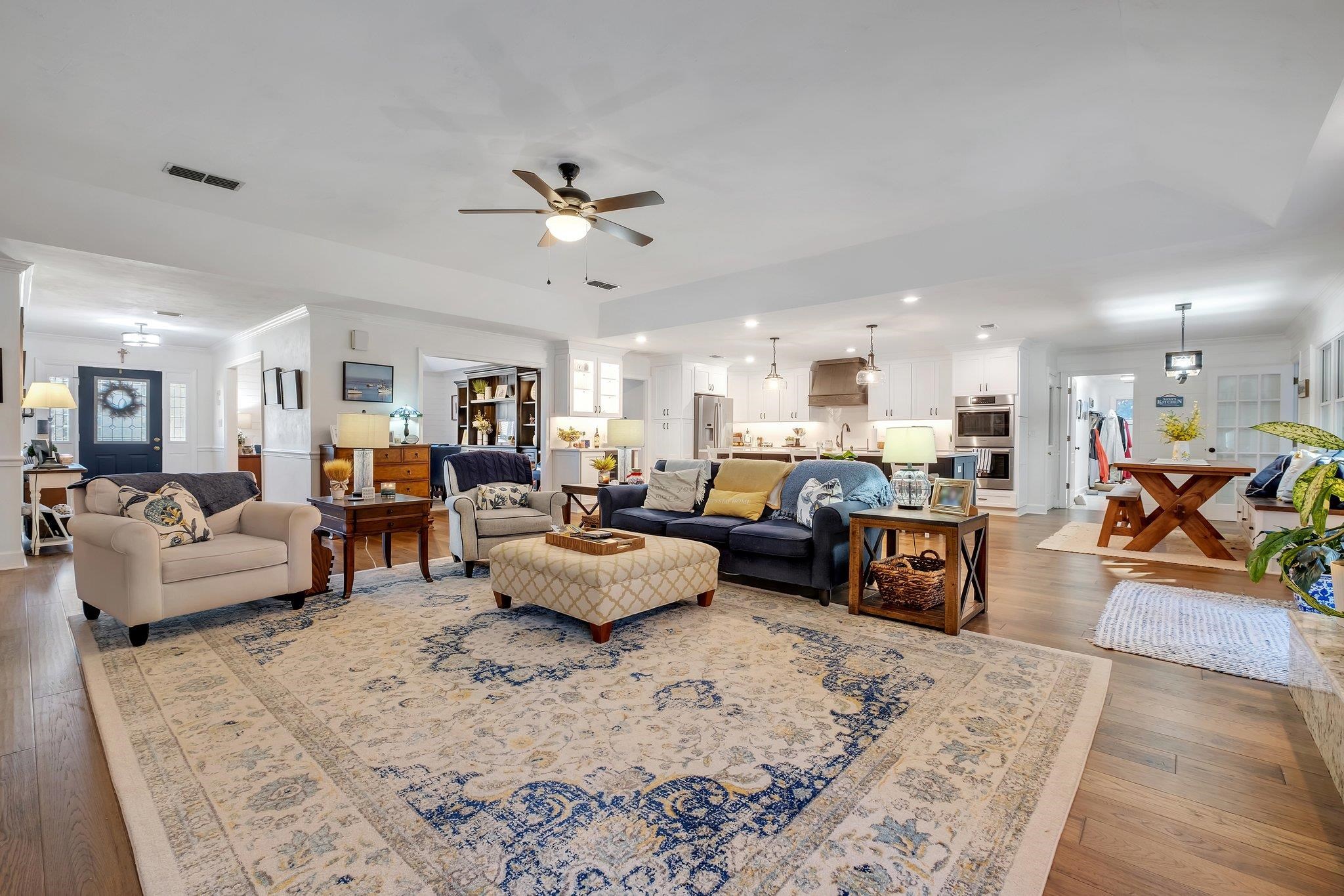 8047 Evening Star Lane