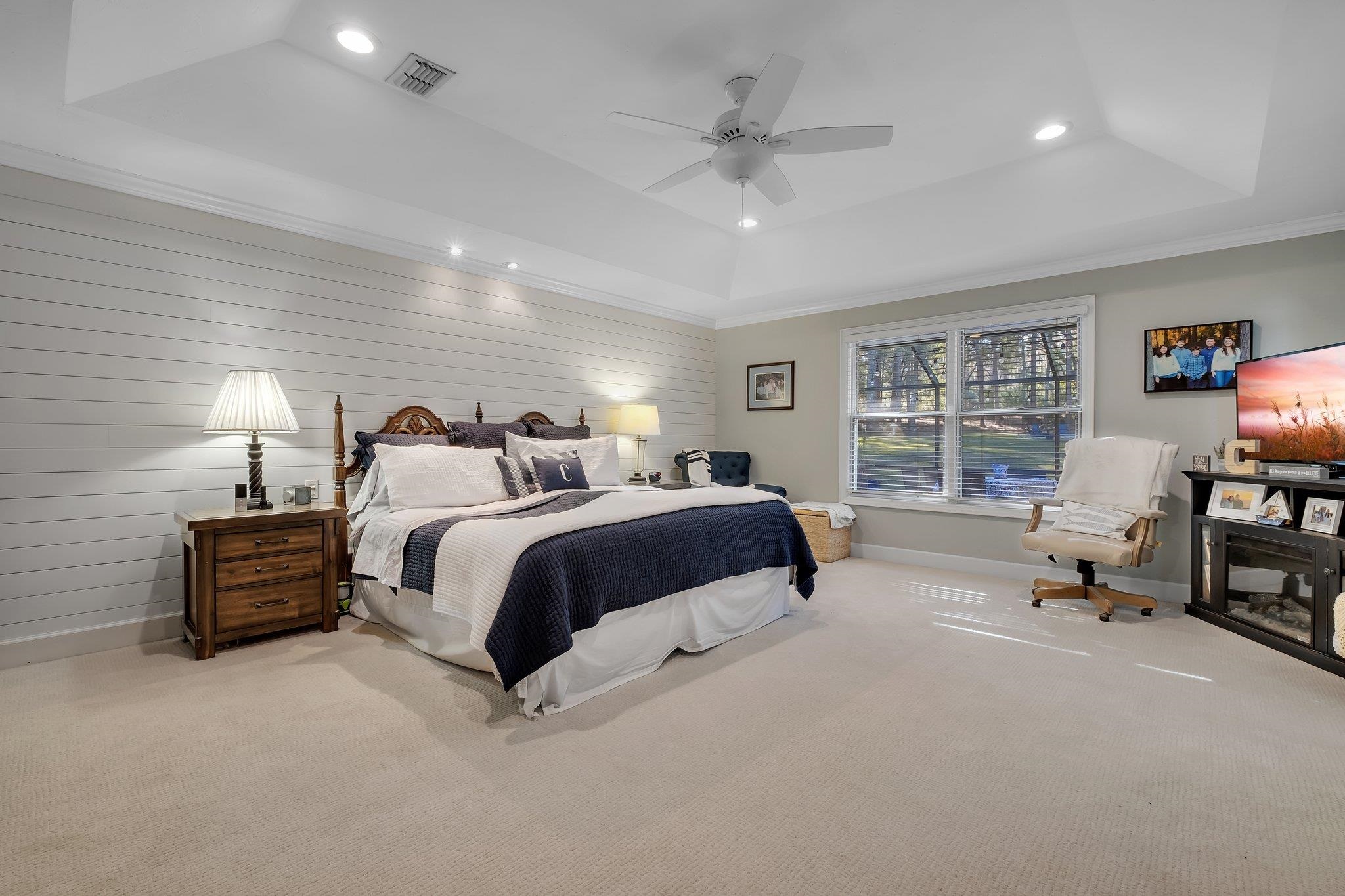 8047 Evening Star Lane